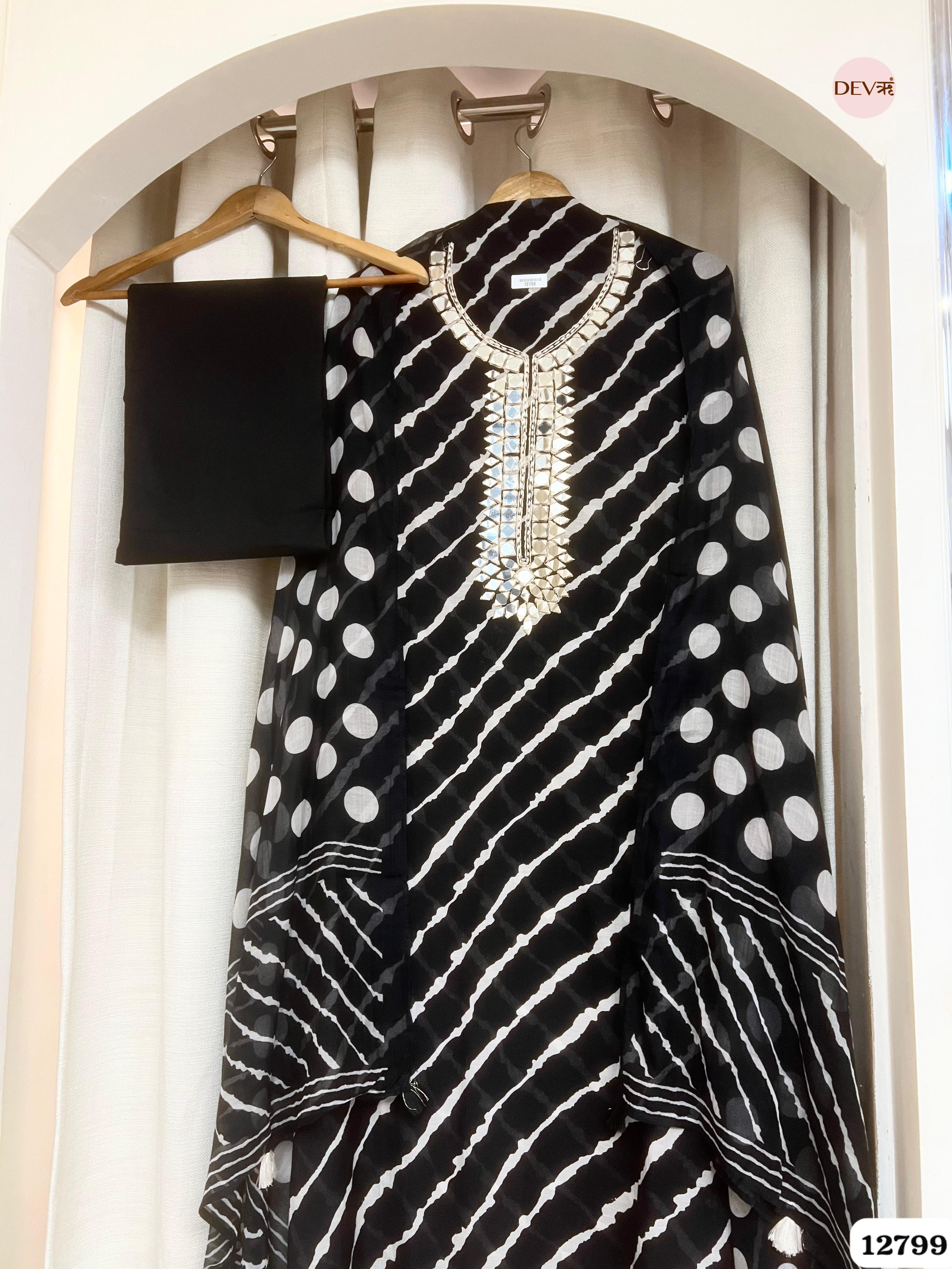 Black Mul Chanderi Printed Unstitched 3-Piece Suit (Devri – D.No 12799)