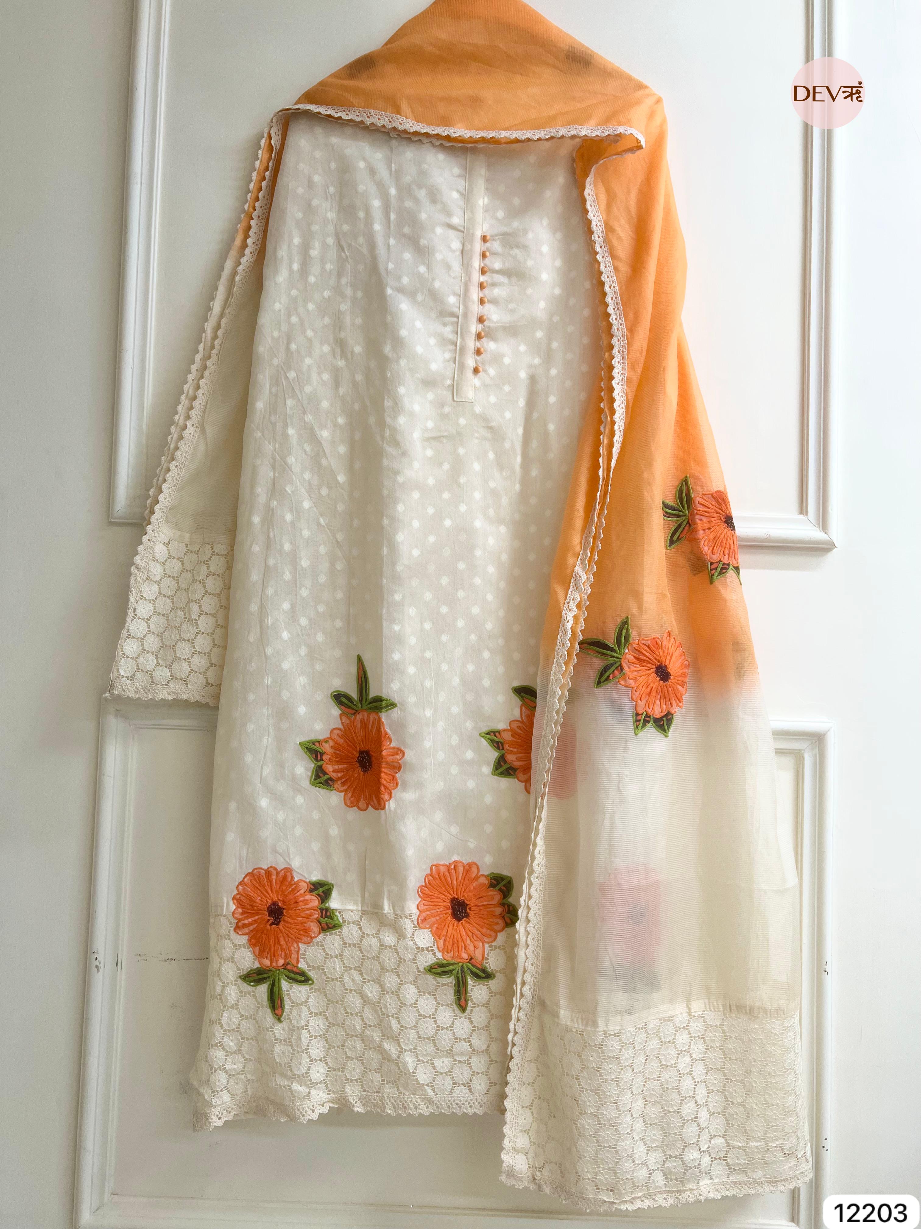 Aarini Mul Chanderi Floral-Embroidered 3-Piece Set (Devri – D.No 12203)
