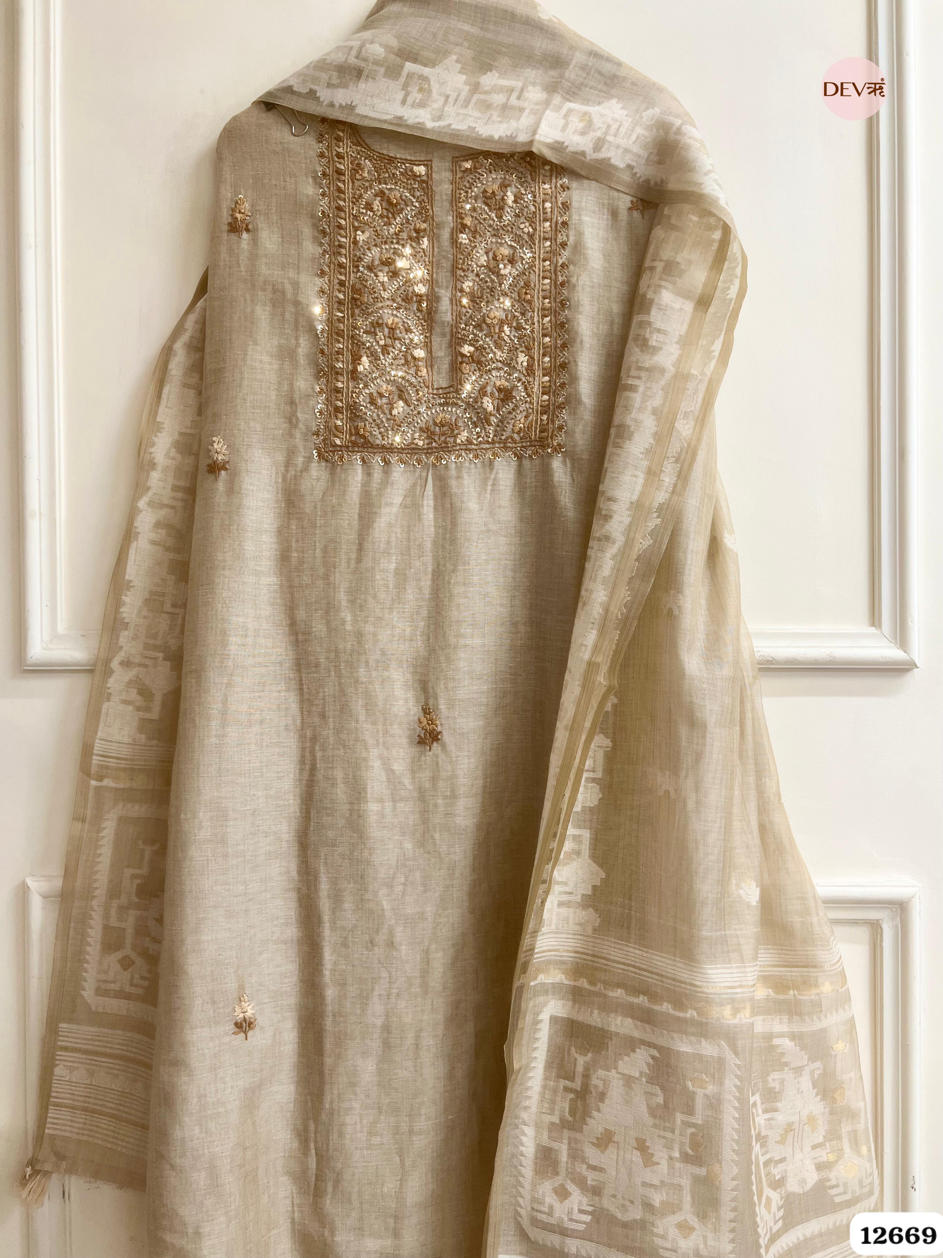 Beige Mul Chanderi Embroidered Unstitched 3-Piece Suit (Devri – D.No 12669)