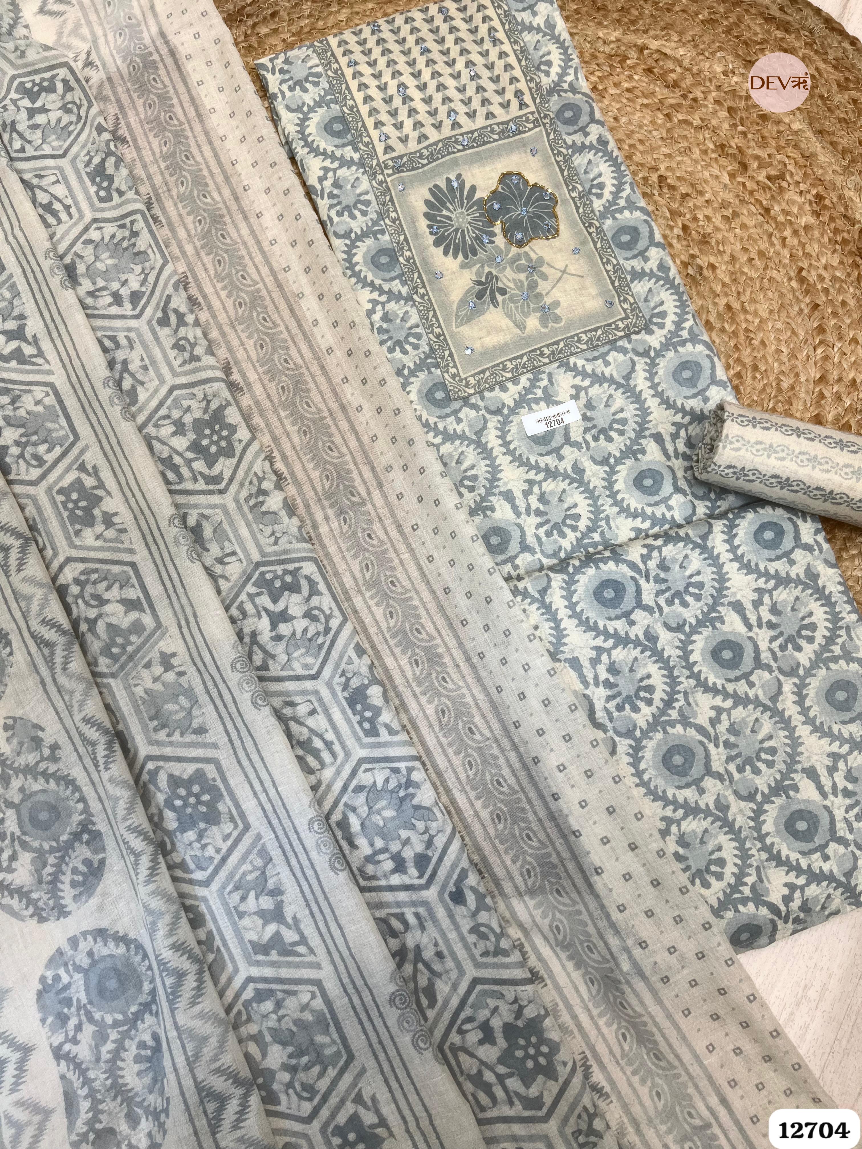 Grey Cotton Printed Unstitched 3-Piece Suit (Devri – D.No 12704)