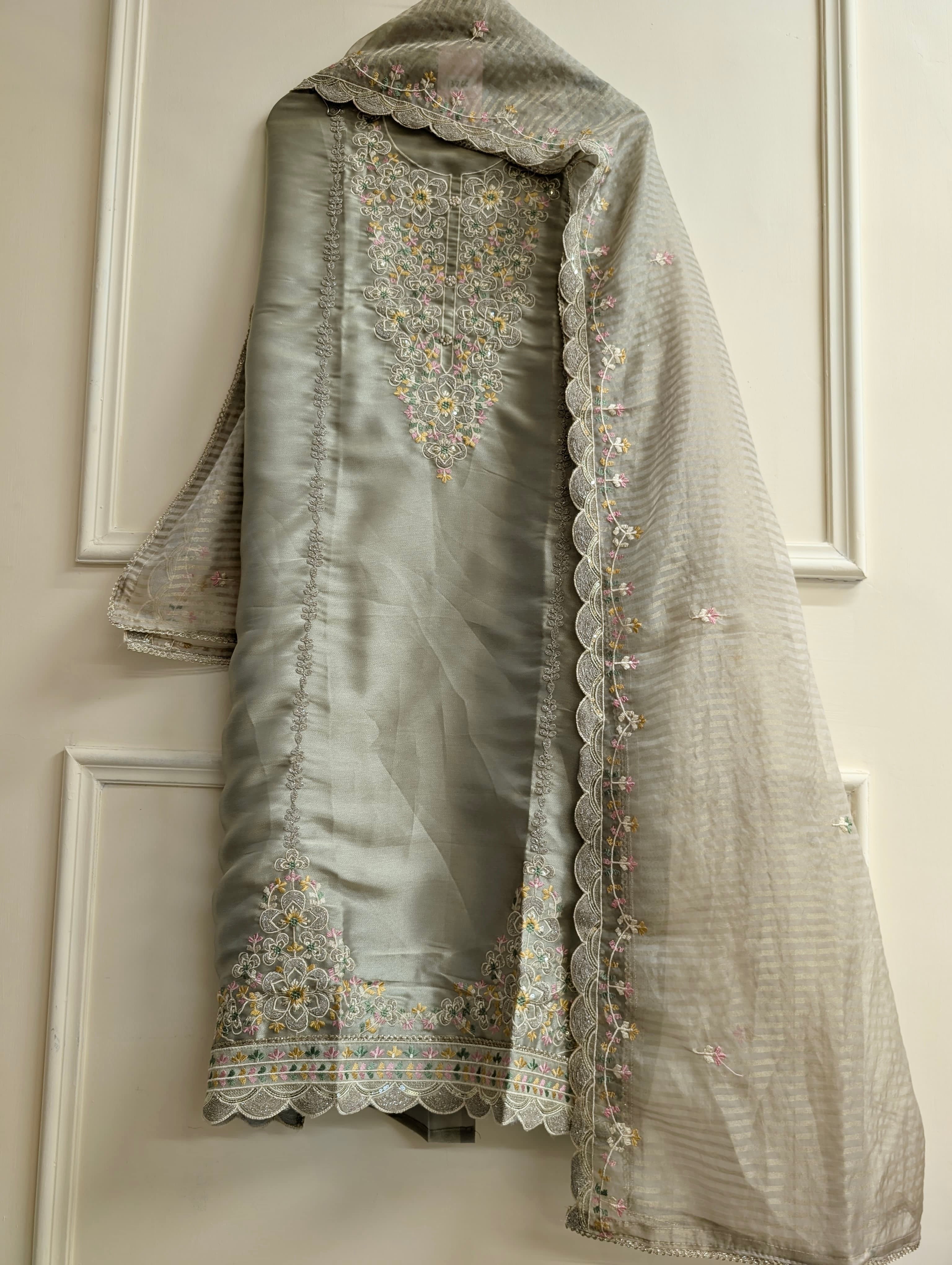 Grey Tissue Silk Embroidered Unstitched 3-Piece Suit (Devri – D.No 13766)