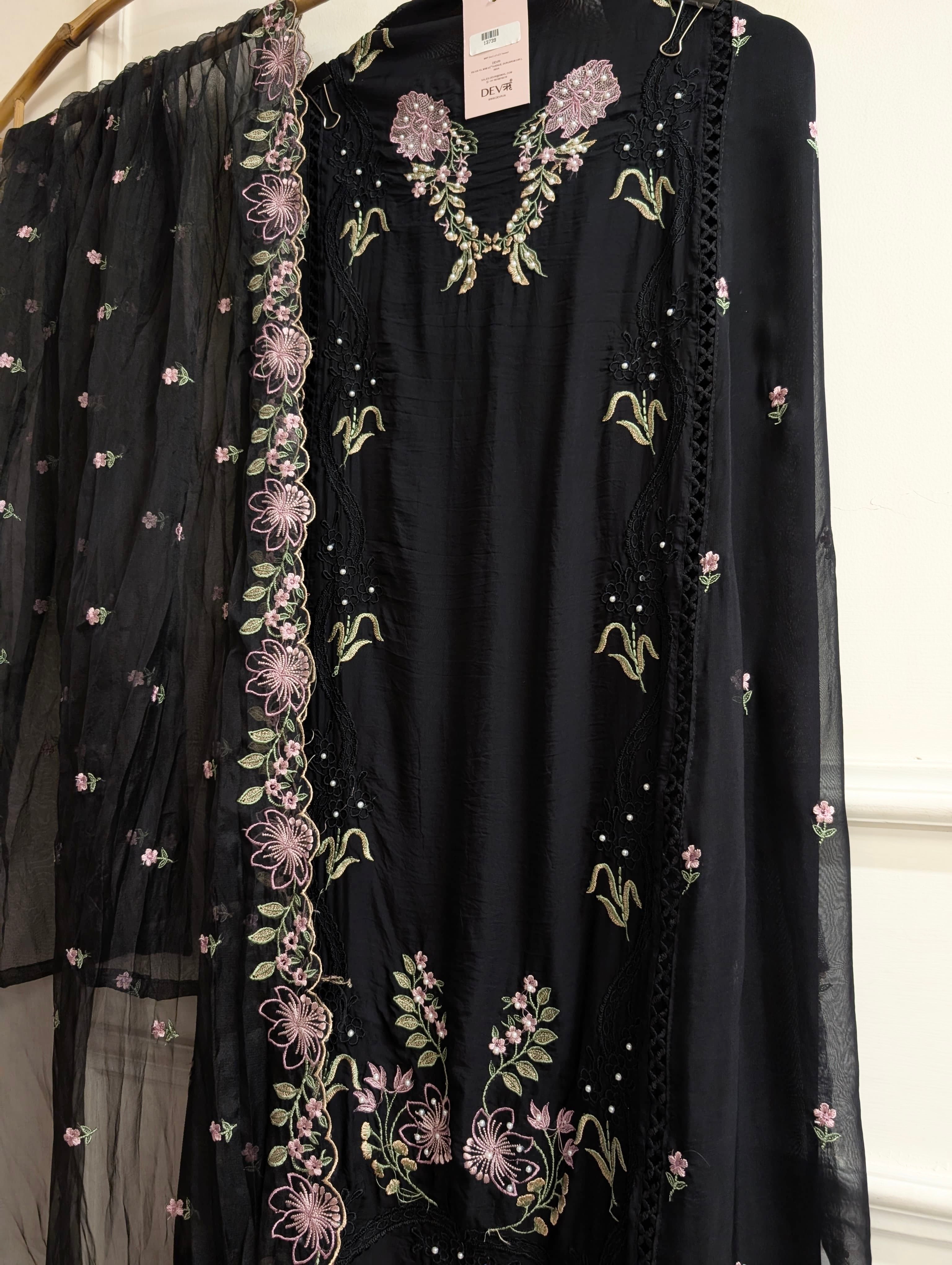Black Organza Embroidered Unstitched 3-Piece Suit (Devri – D.No 13739)
