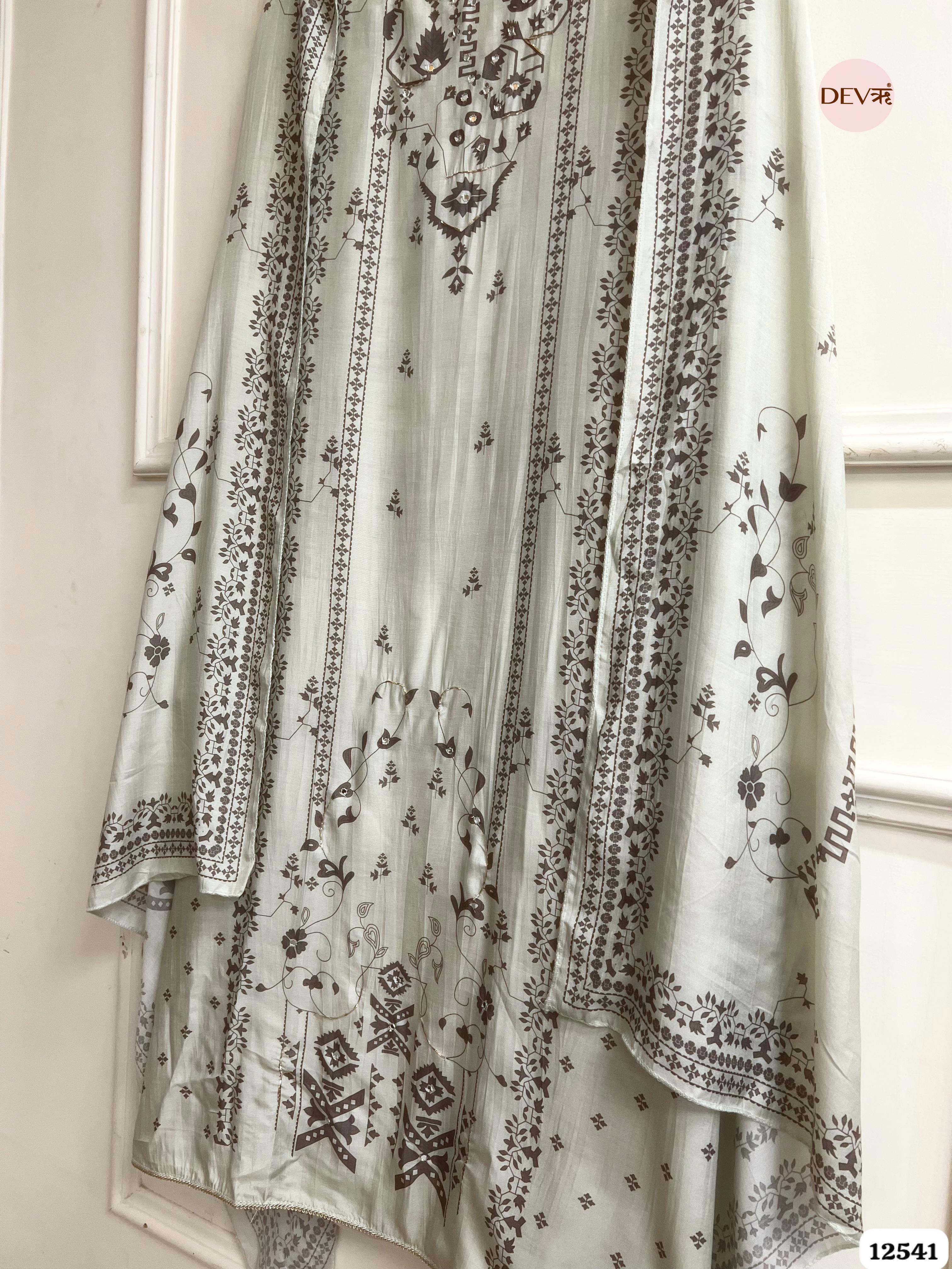 mint green Muslin Digital Printed Unstitched 3-Piece Suit (Devri – D.No. 12541)