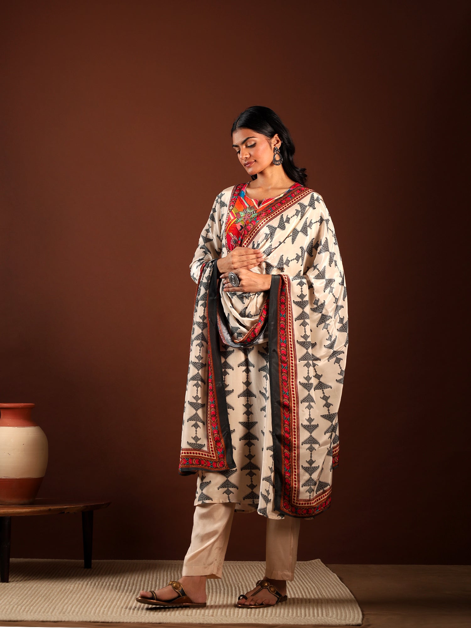 Ivory Charm Crepe 3-Piece Set {1012}