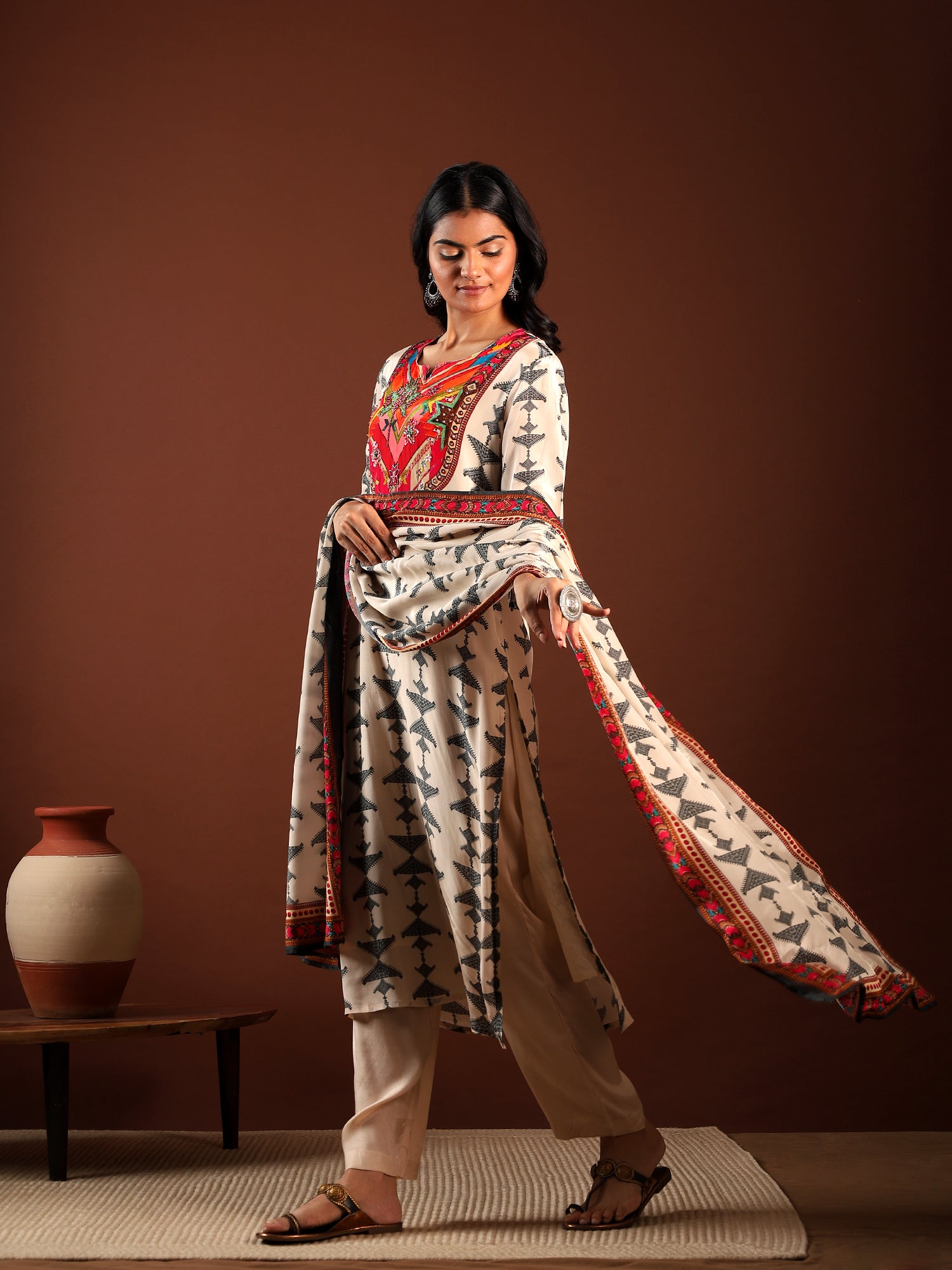 Ivory Charm Crepe 3-Piece Set {1012}