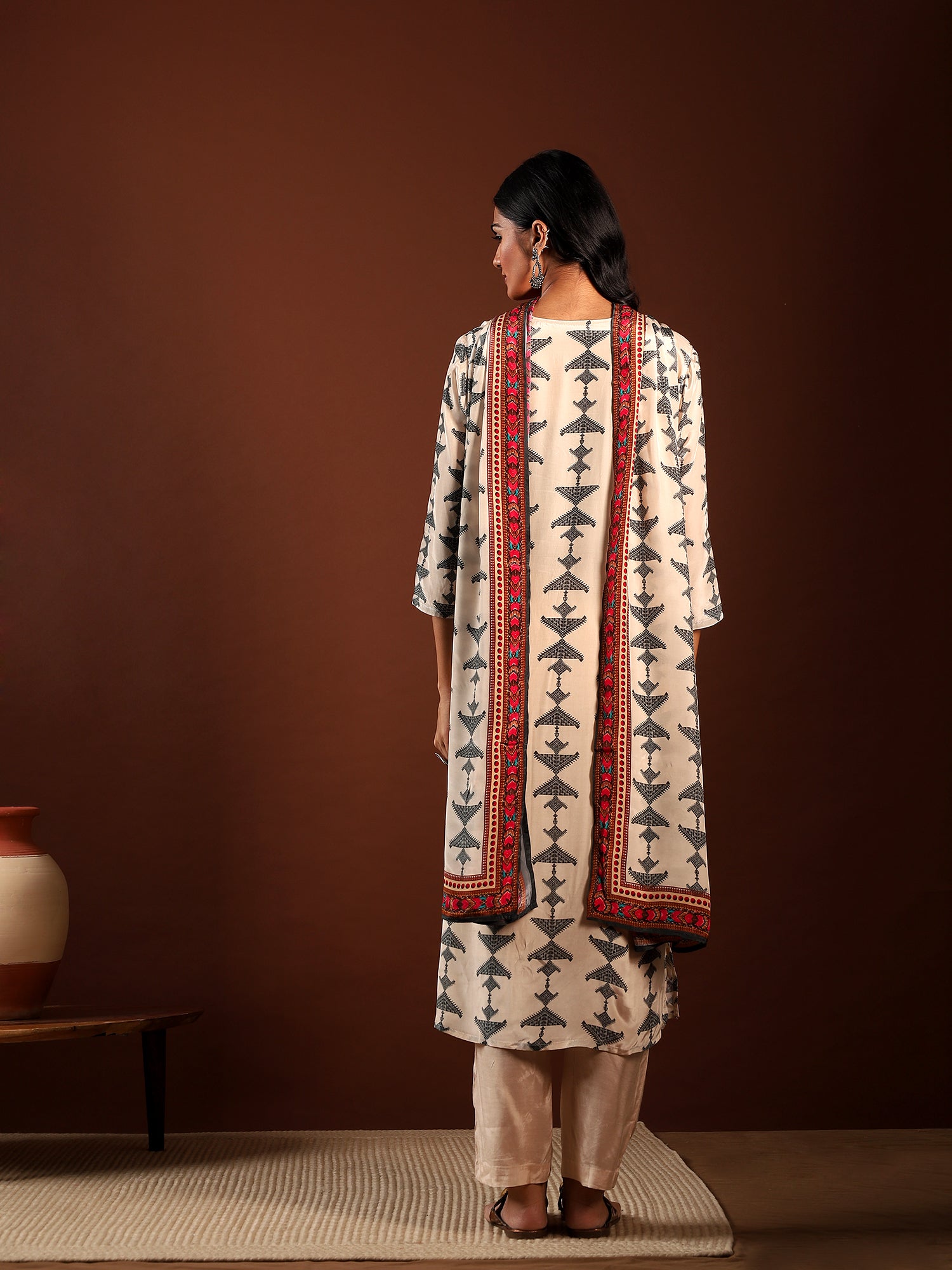 Ivory Charm Crepe 3-Piece Set {1012}