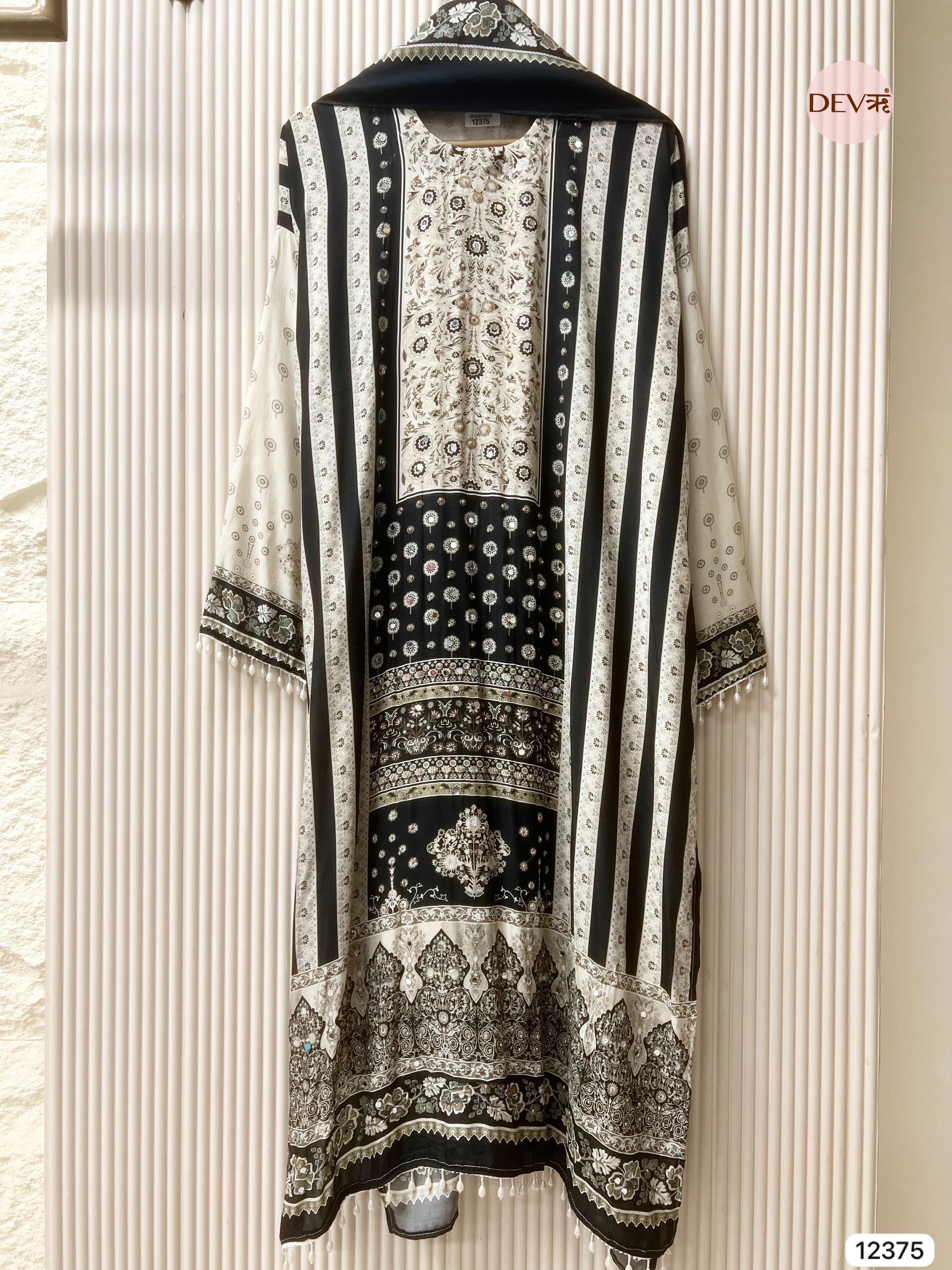 Black Muslin Printed Unstitched 3-Piece Suit (Devri – D.No 12375)