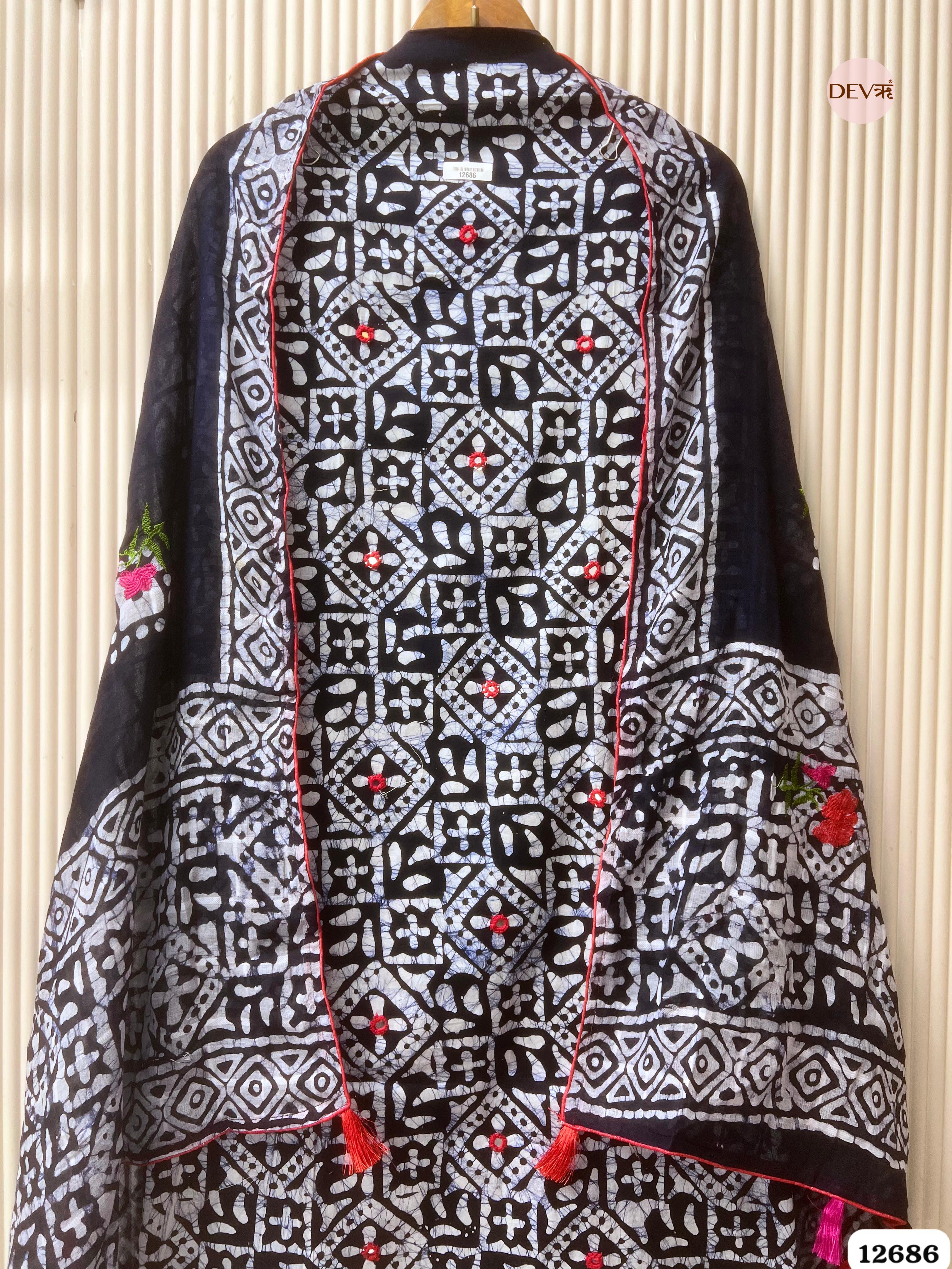 Navy Blue Cotton Batik Printed Unstitched 3-Piece Suit (Devri – D.No 12686)