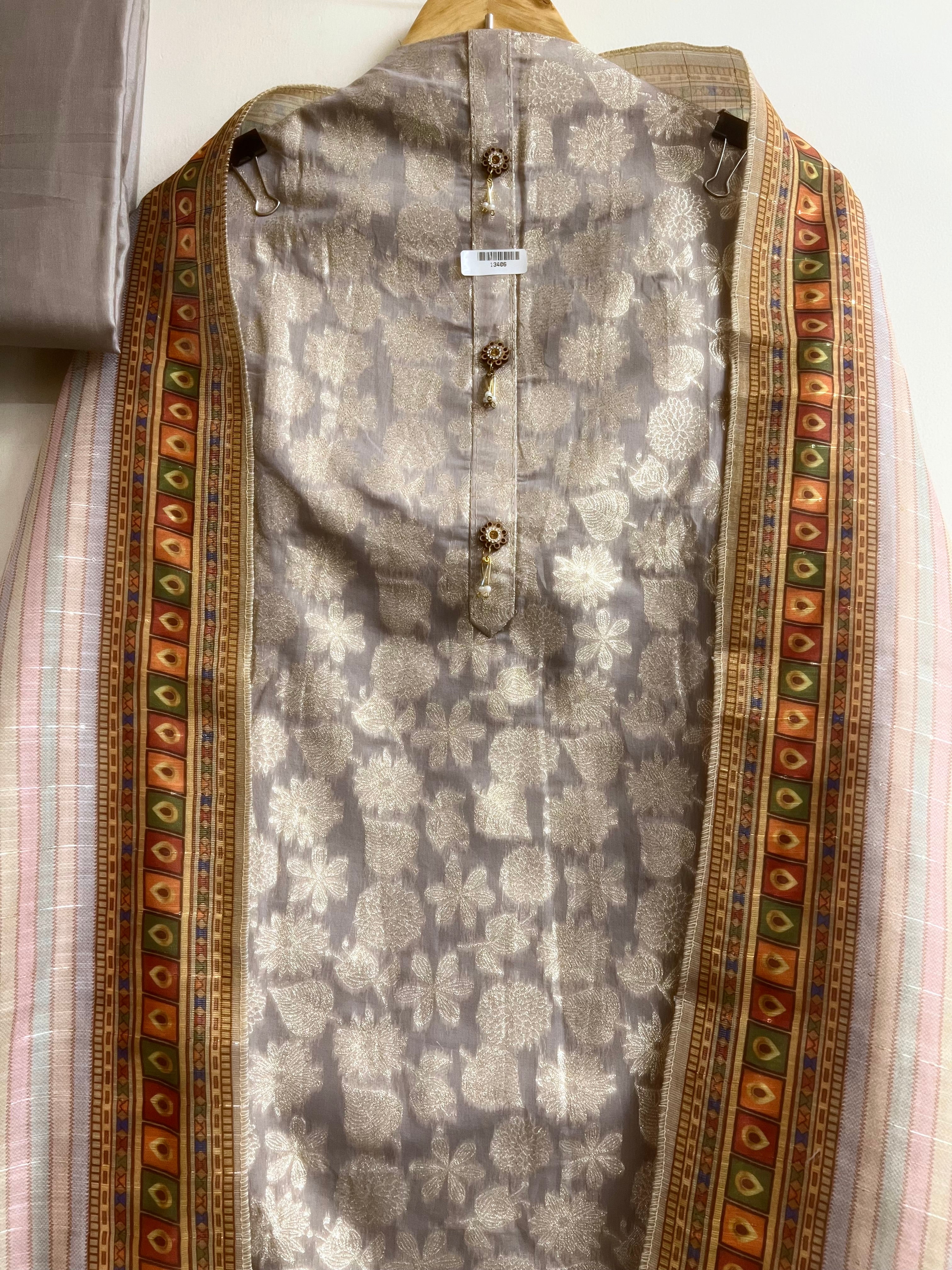 Grey Silk Blend Printed Unstitched 3-Piece Suit (Devri – D.No 13406)