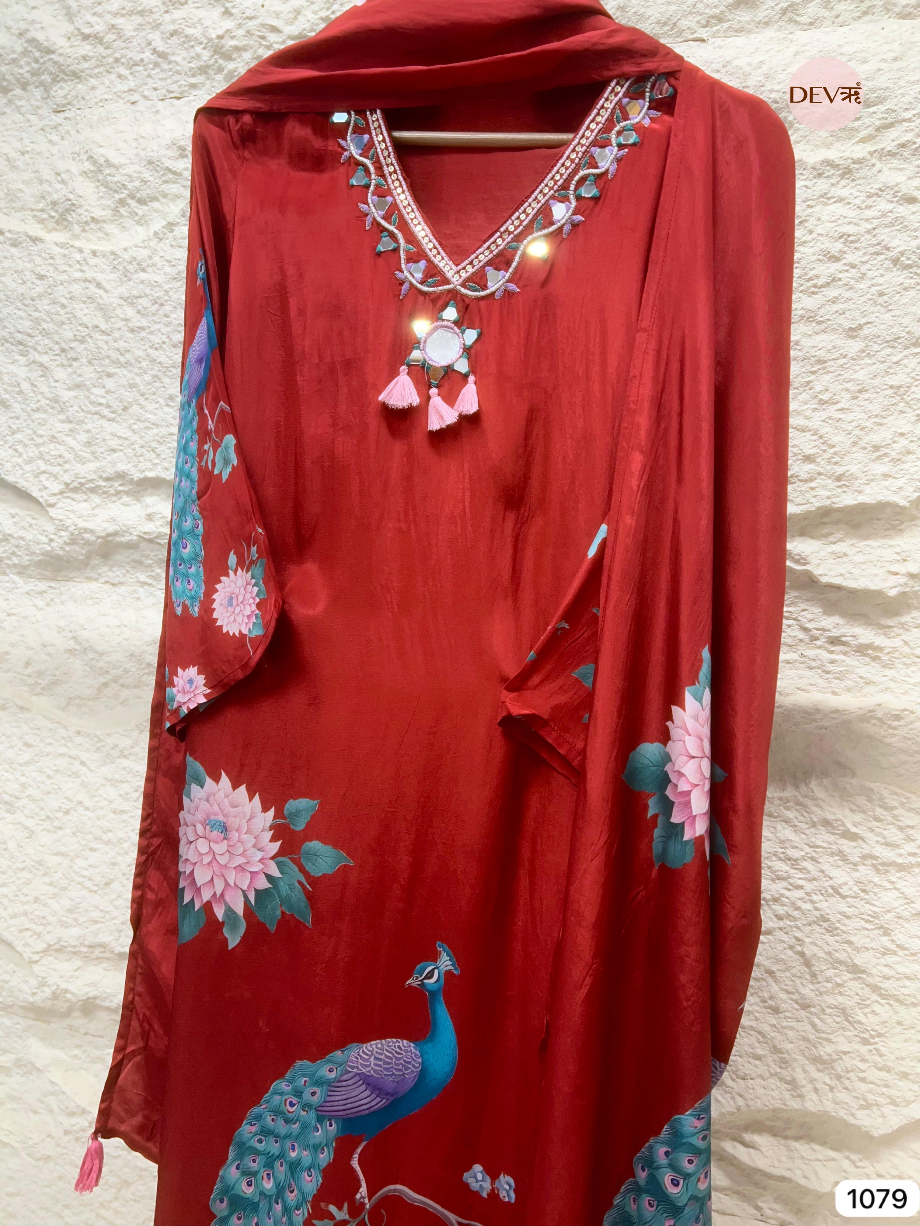 Noor Natural Crepe Printed 3-Piece Set (Devri – D.No 1079)