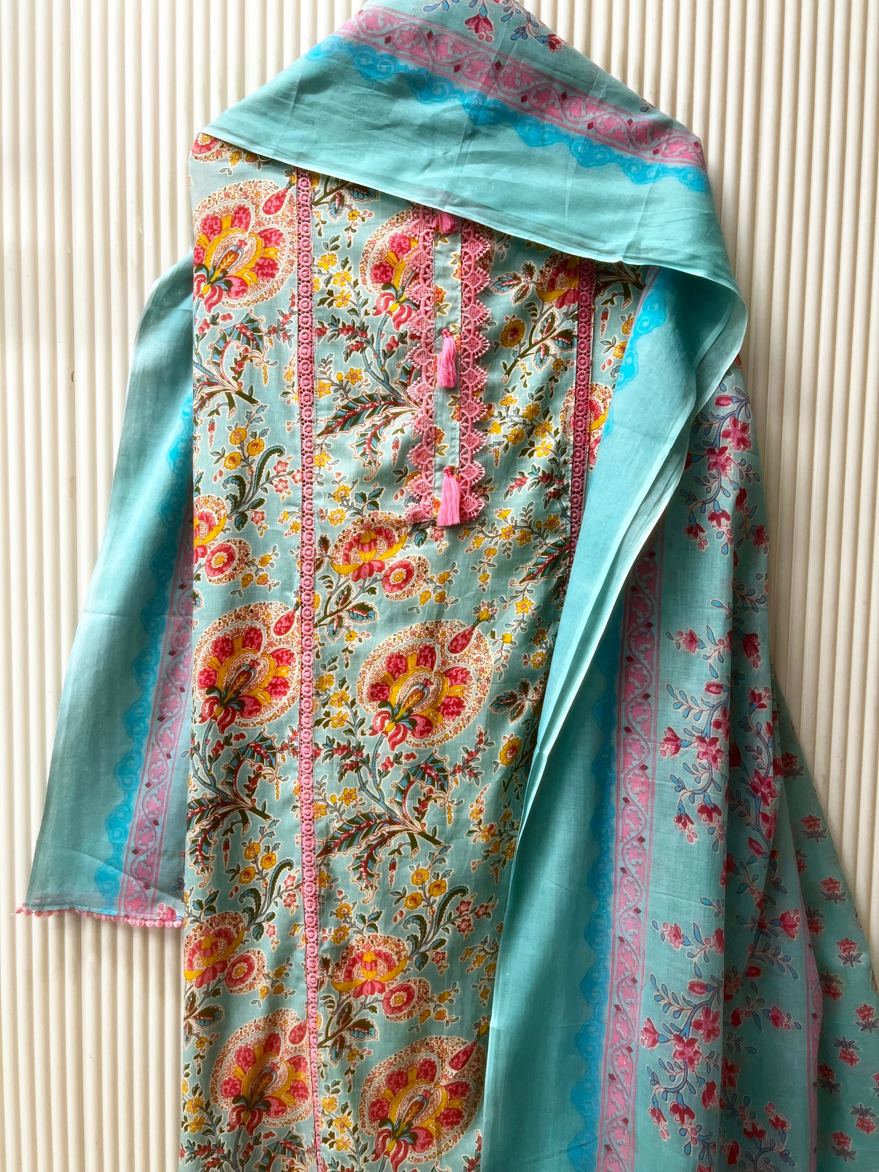 Aqua Blue Pure Cotton Floral Printed Unstitched 3-Piece Suit (Devri – D.No 12552)