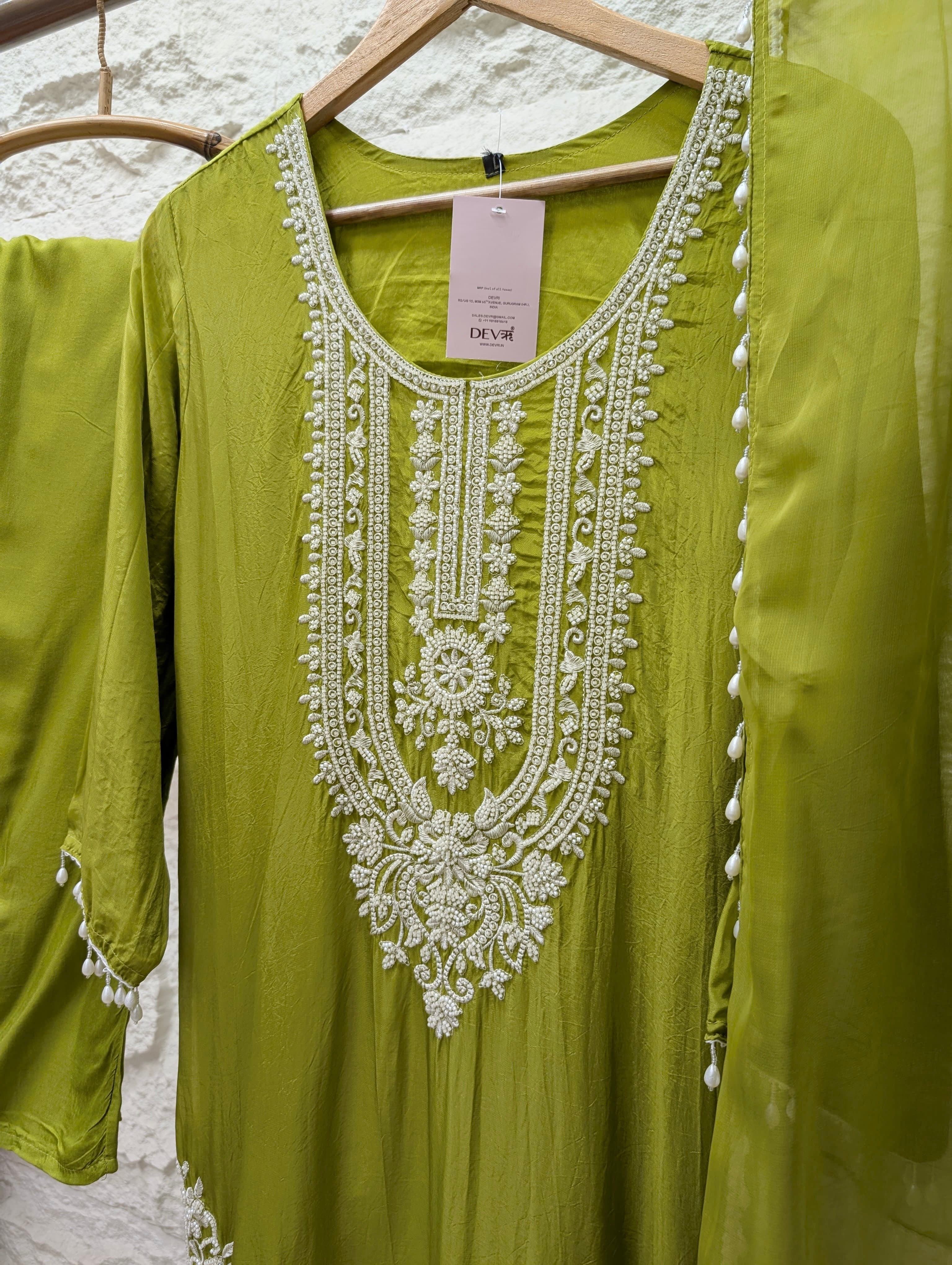 Zareen Pure organza silk Embroidered Olive Green 3-Piece Set (Devri – D.No 13792)