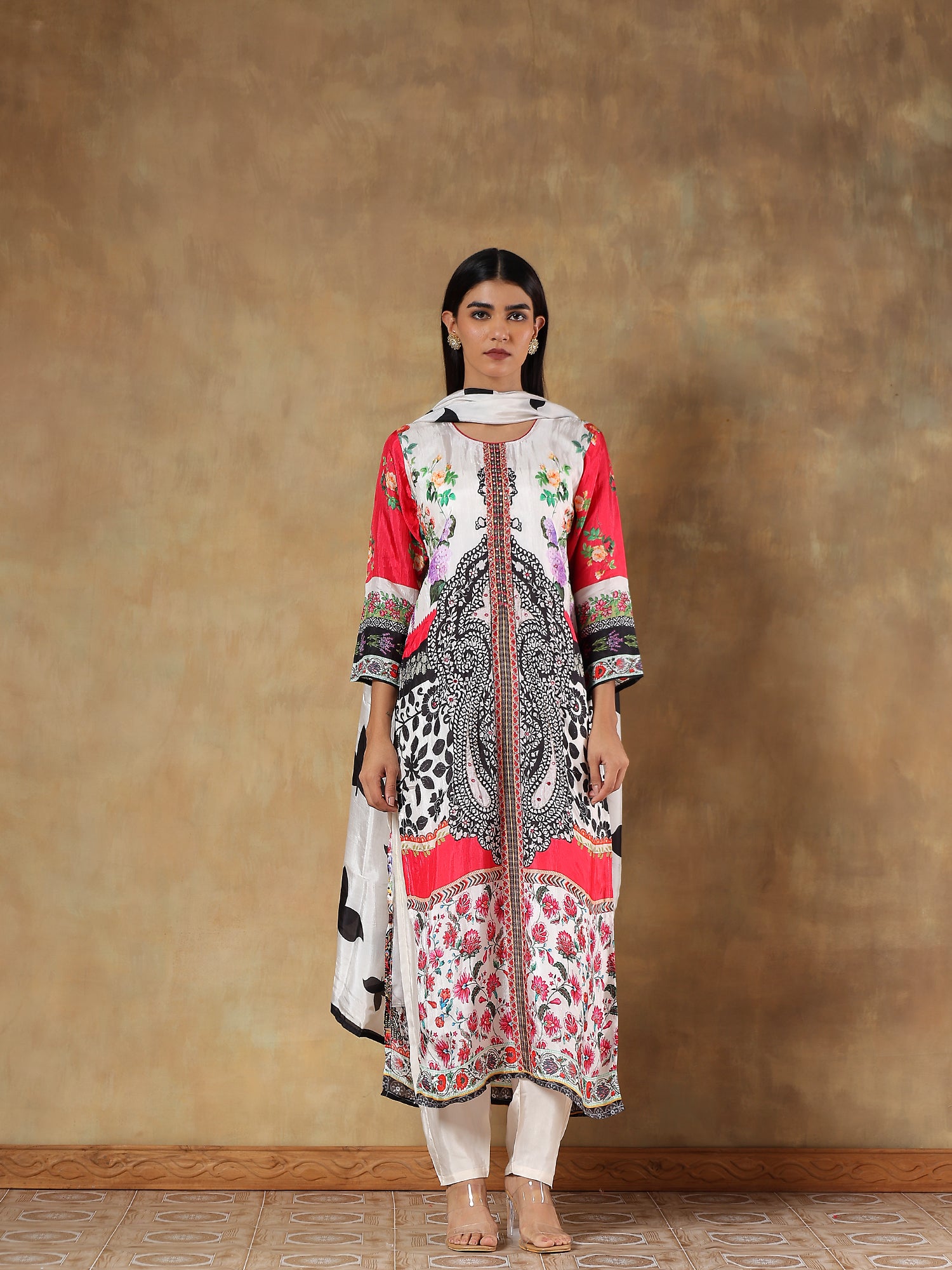 Amaira Pure Muslin Printed 3-Piece Set (Devri – D.No 2003)