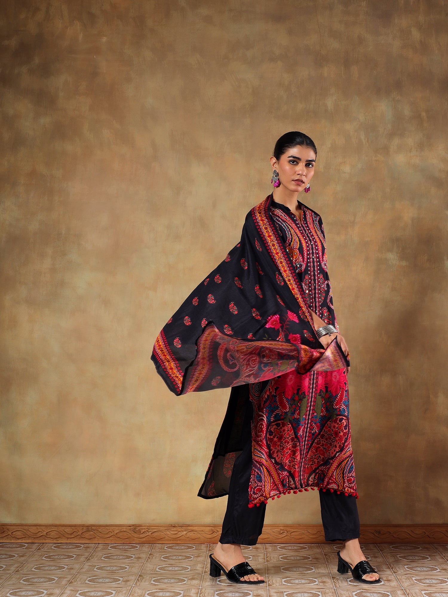 Ruhani Black Pure Muslin Printed 3-Piece Set - {1086/M}