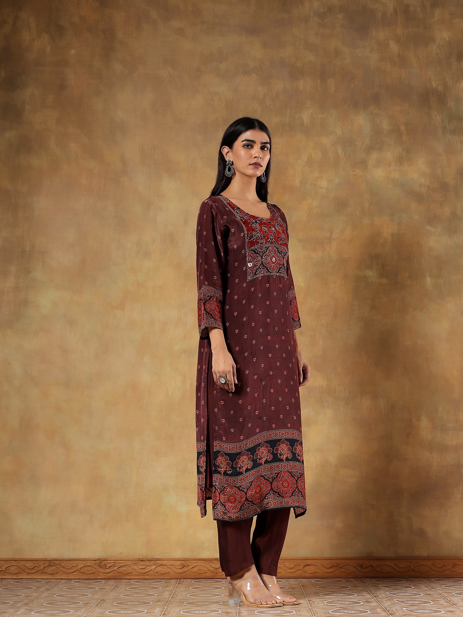 Nayra Russian Silk Printed 3-Piece Set (Devri – D.No 2001)