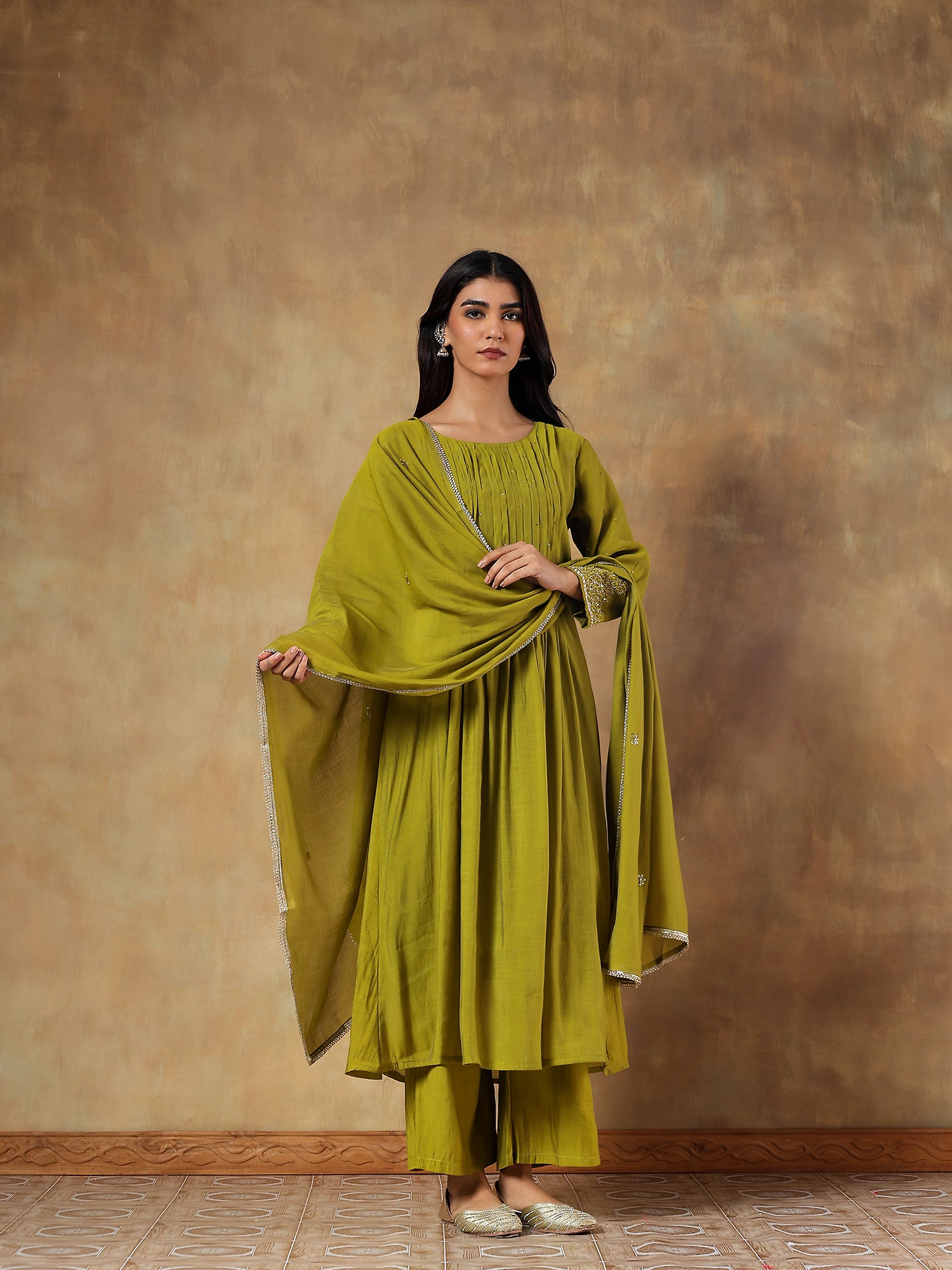 Aaral Mul Chanderi Hand-Embroidered 3-Piece Set (Devri – D.No 1083)