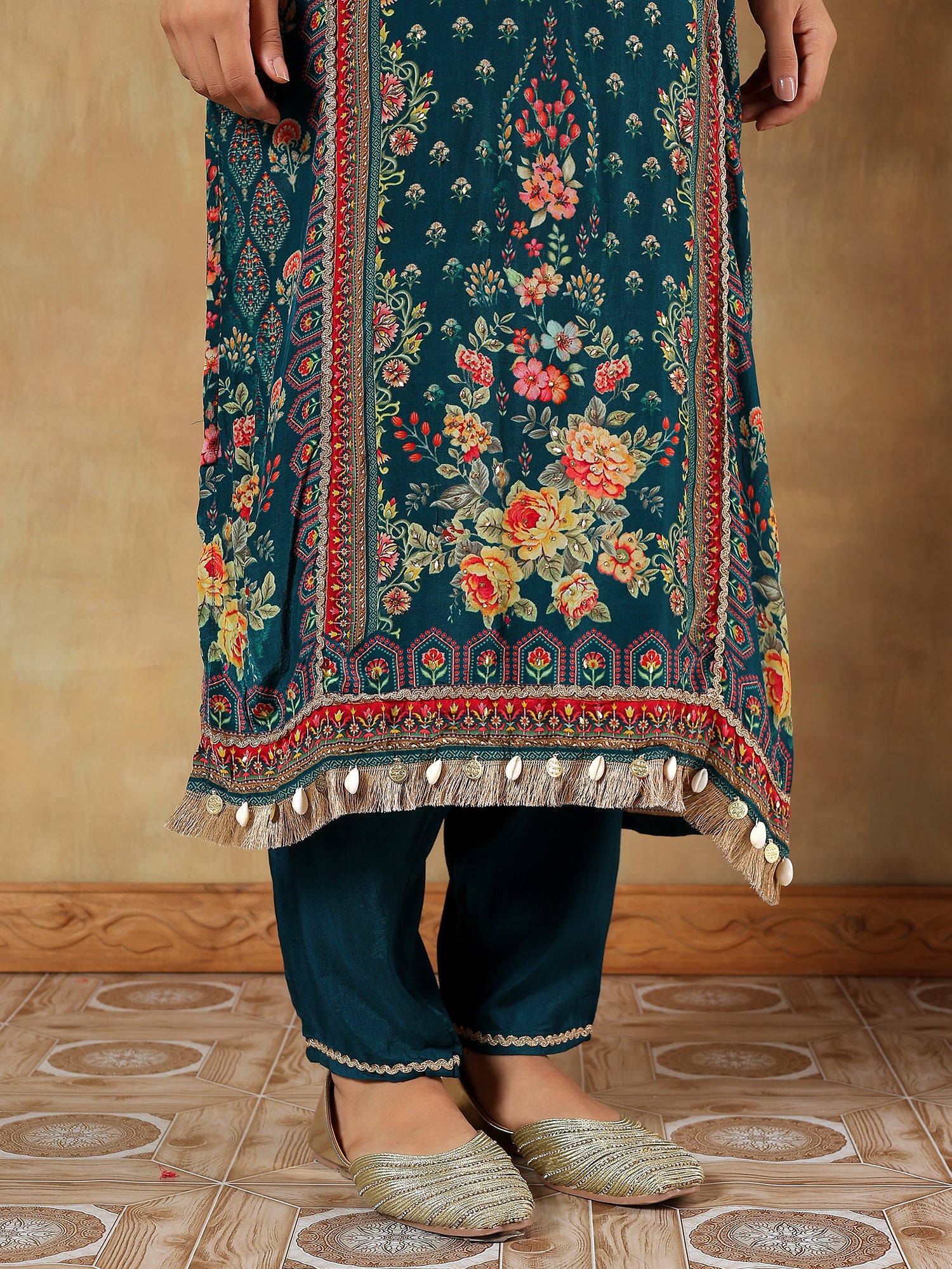 Amaira Teal Natural Crepe Printed 3-Piece Set - {2008}