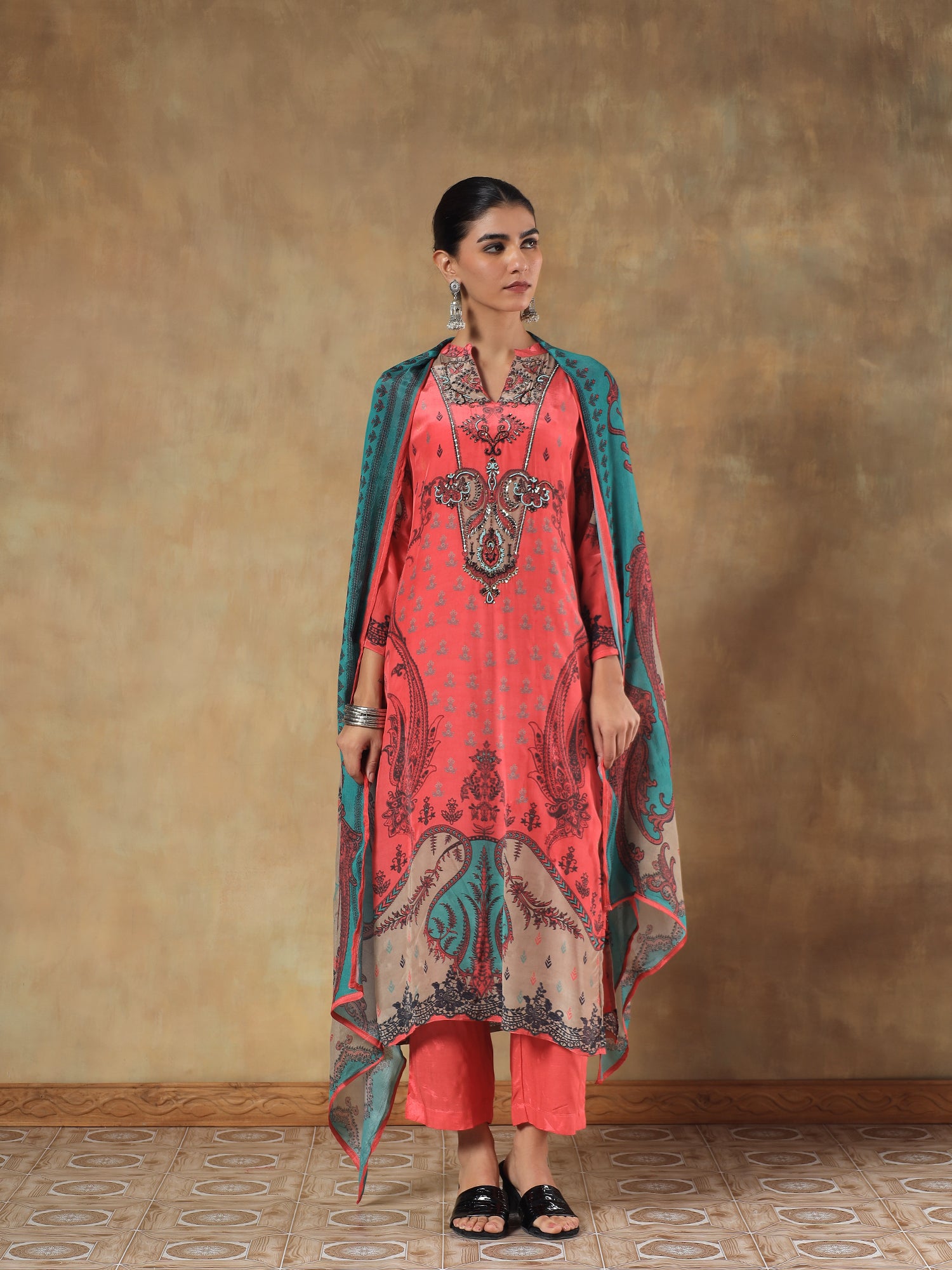 Ruhani Crepe Silk Embroidered 3-Piece Set - {1061/L}