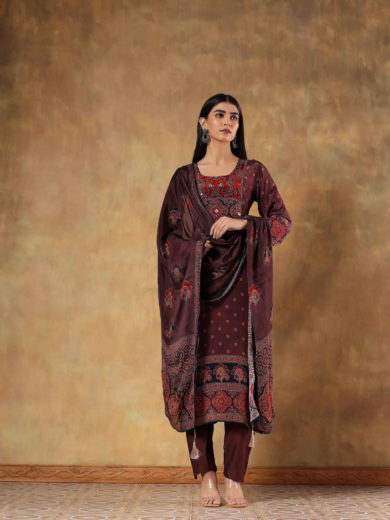 Nayra Russian Silk Printed 3-Piece Set (Devri – D.No 2001)