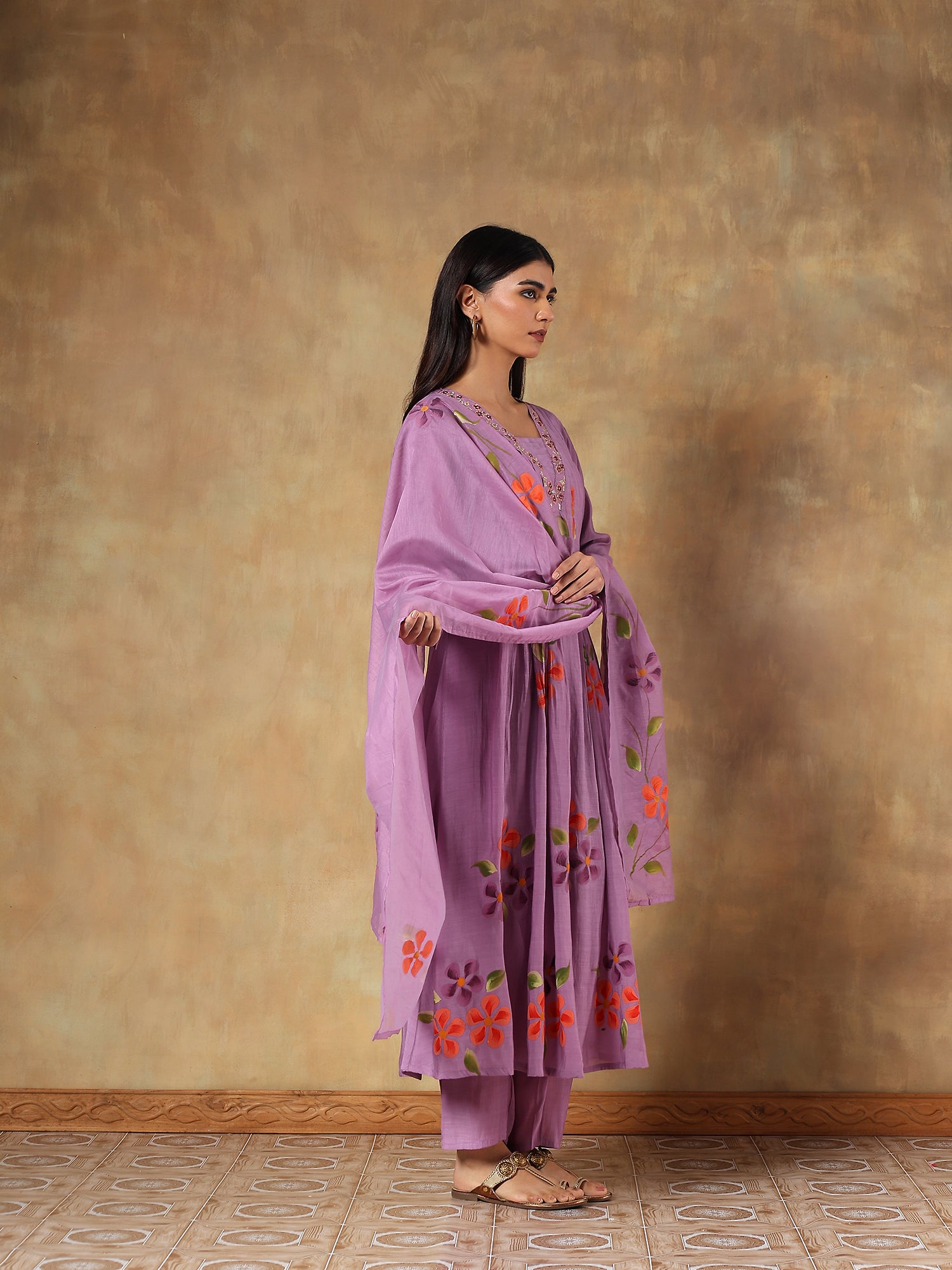 Tavisha Mul Chanderi Hand-Embroidered 3-Piece Set (Devri – D.No 1077)