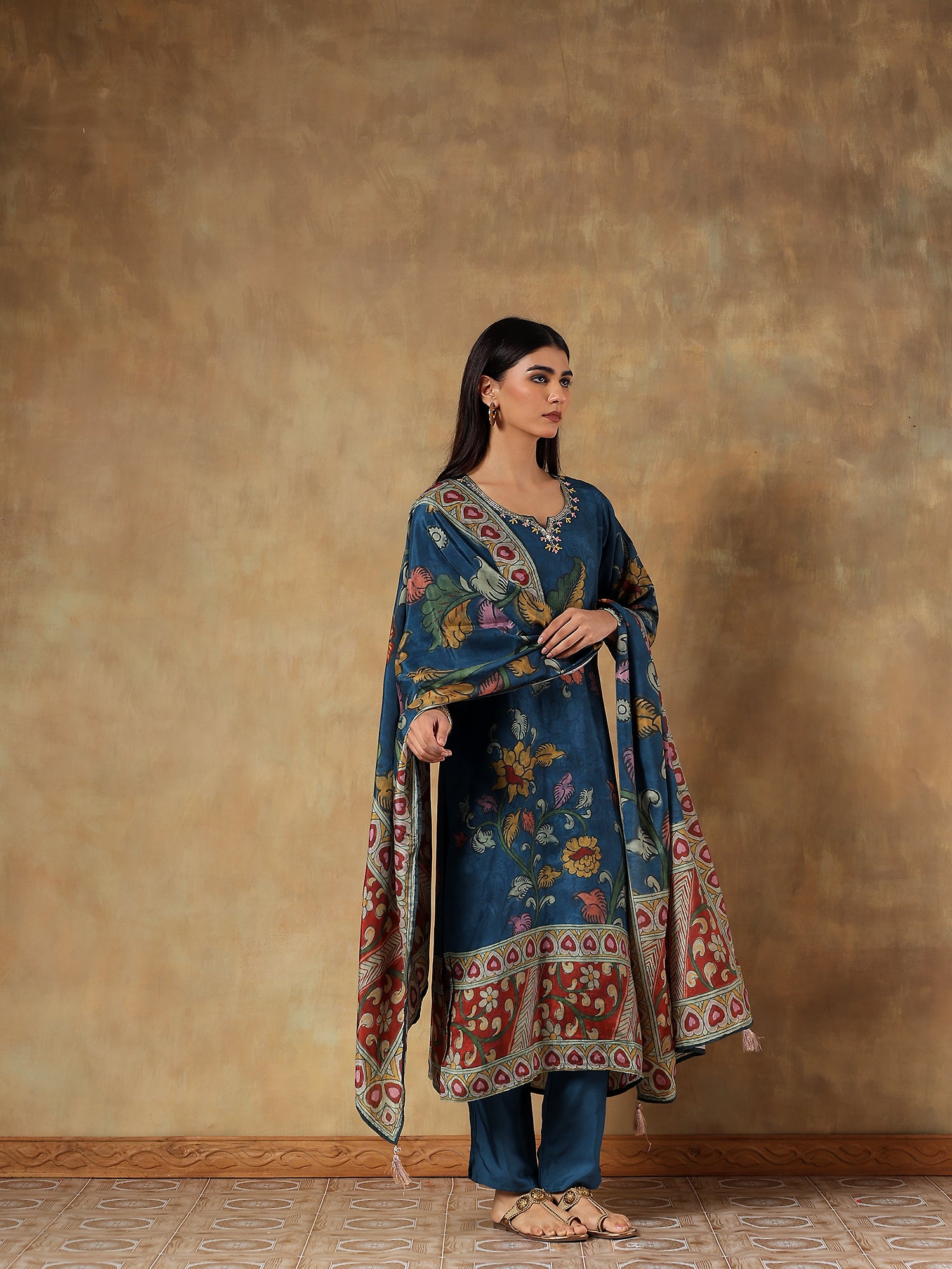 Mira Russian Silk Printed 3-Piece Set (Devri – D.No 1076)