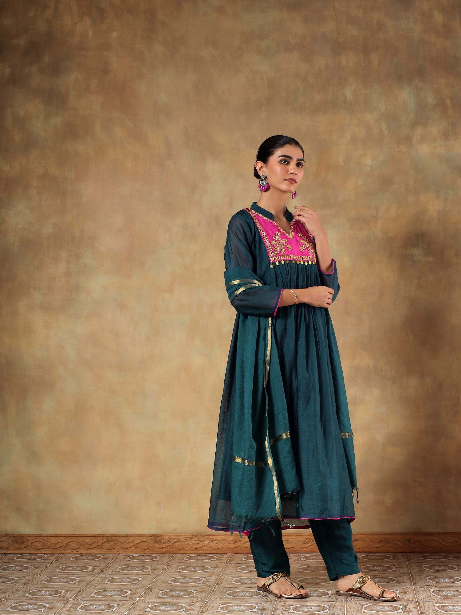 Neelkamal Mul Chanderi Embroidered 3-Piece Set - {1088}