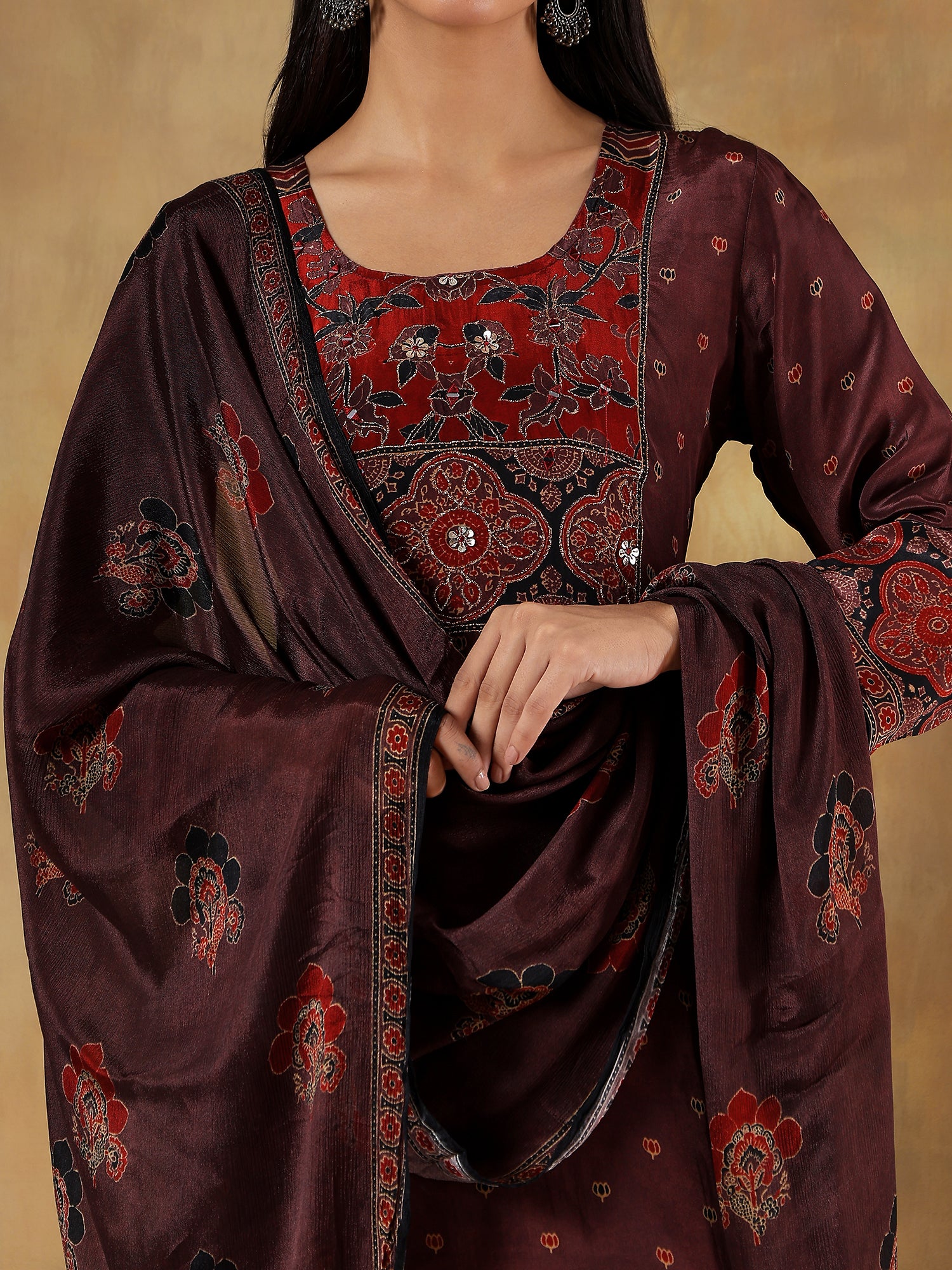 Nayra Russian Silk Printed 3-Piece Set (Devri – D.No 2001)