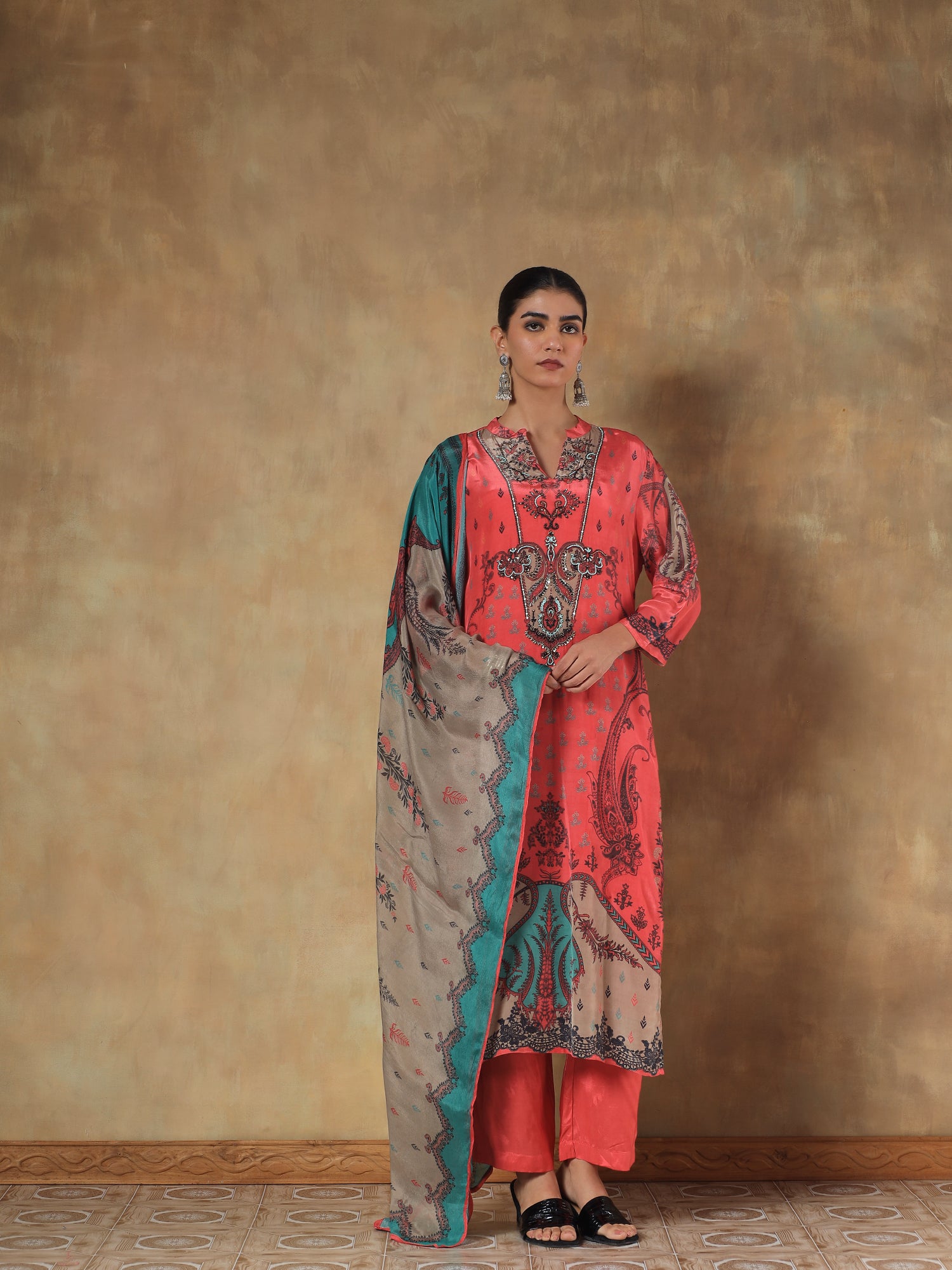 Ruhani Crepe Silk Embroidered 3-Piece Set - {1061/L}