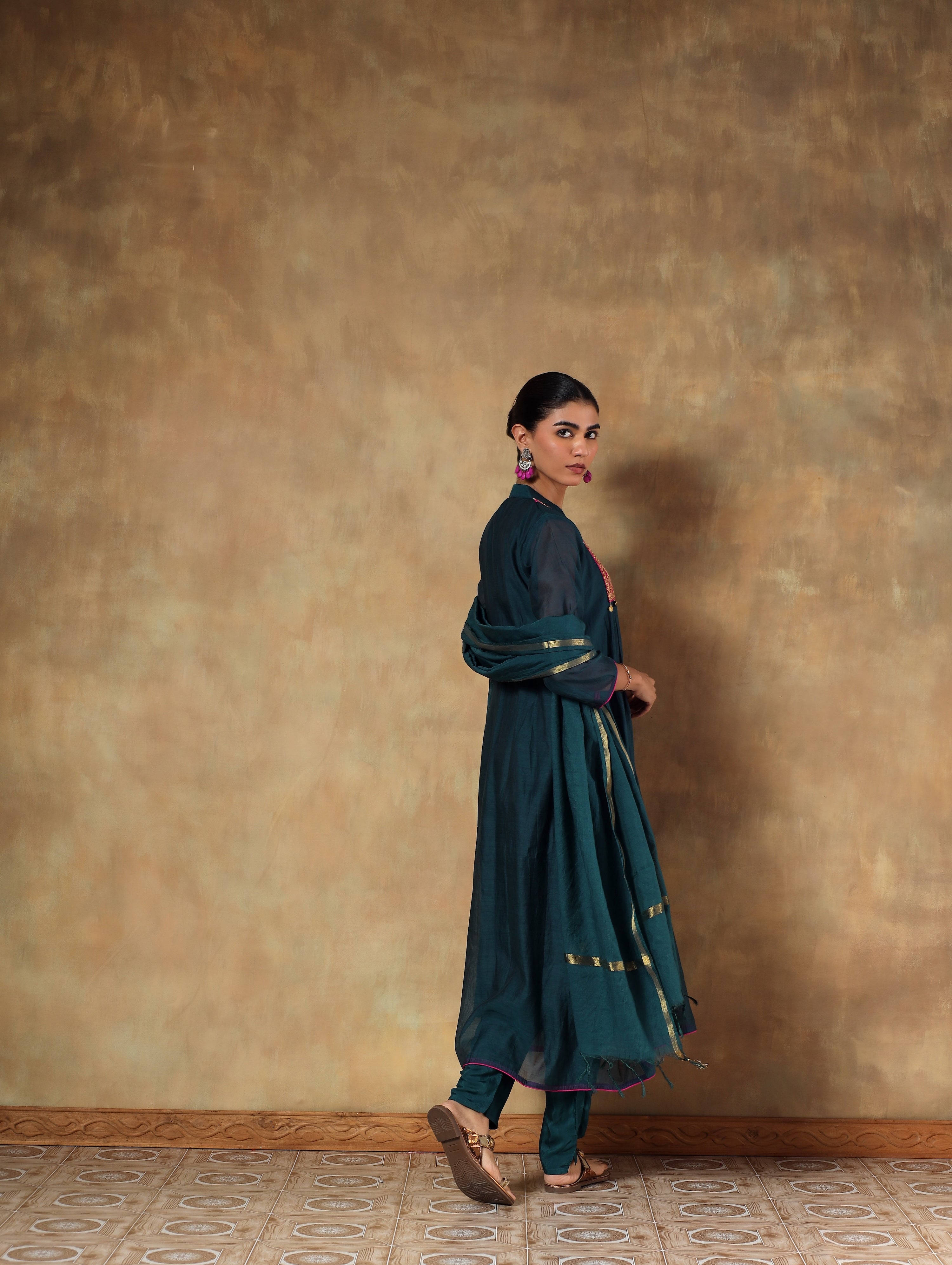 Neelkamal Mul Chanderi Embroidered 3-Piece Set - {1088}