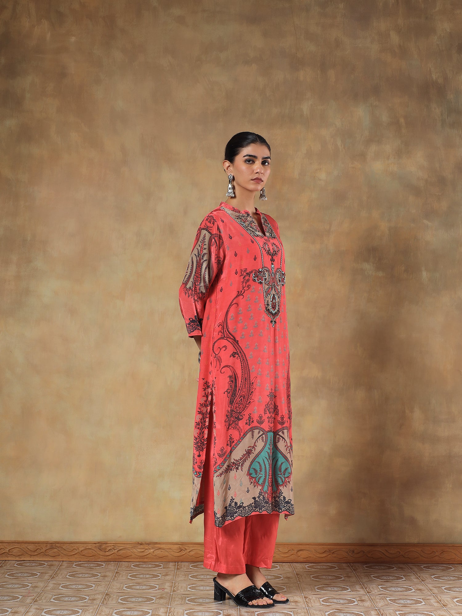 Ruhani Crepe Silk Embroidered 3-Piece Set - {1061/L}