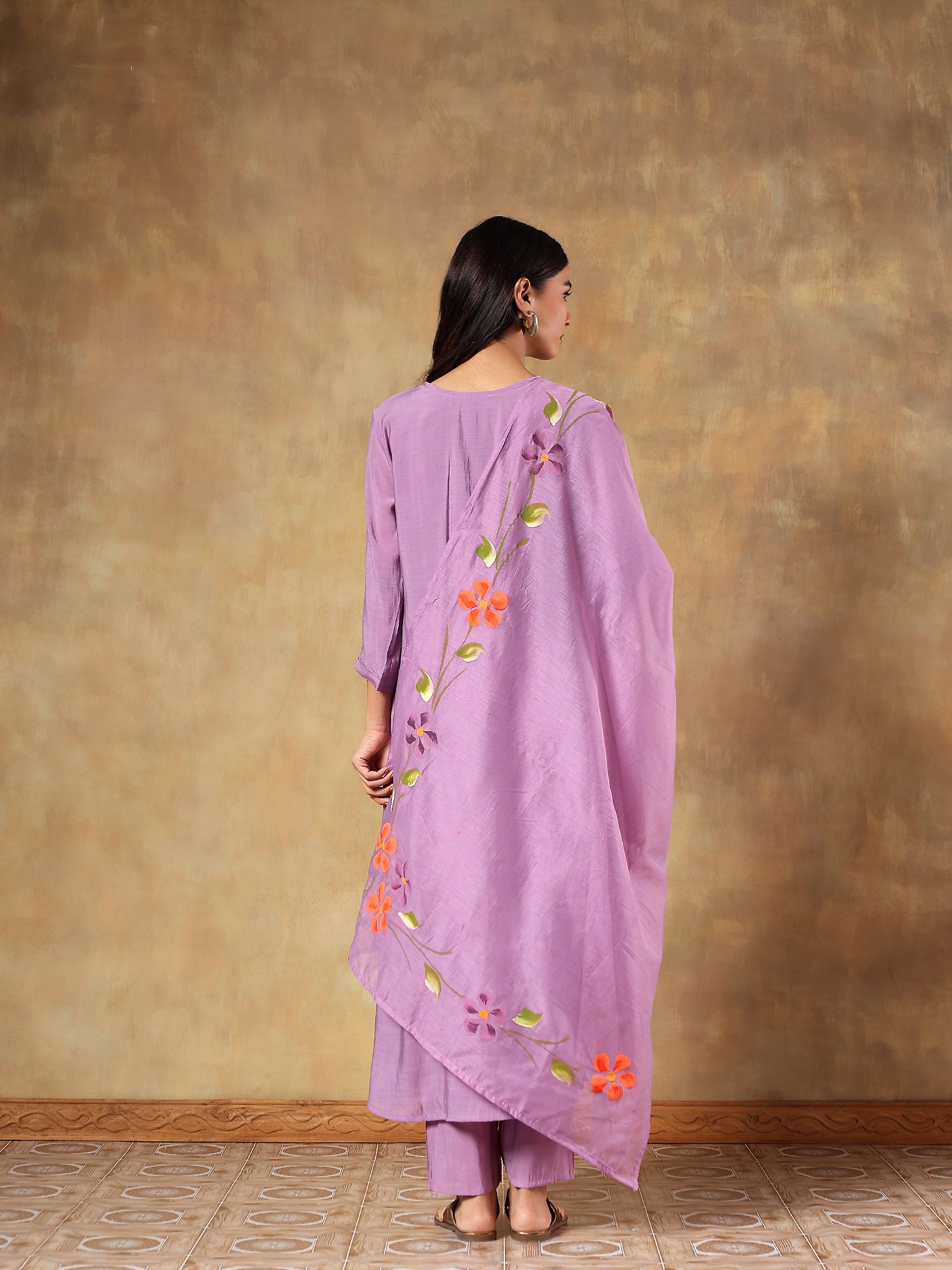 Tavisha Mul Chanderi Hand-Embroidered 3-Piece Set (Devri – D.No 1077)