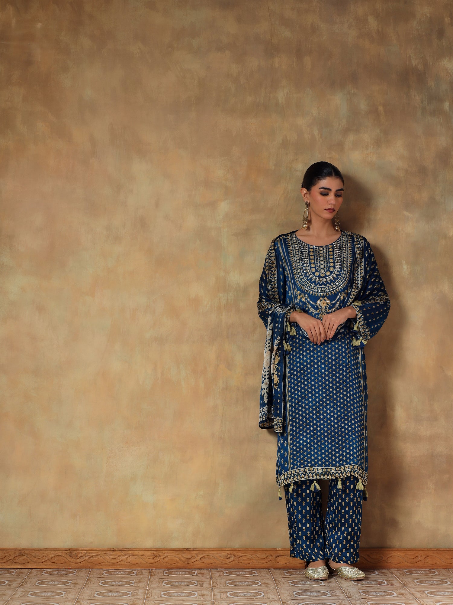 Noorvi Navy Viscose Silk Embroidered 3-Piece Set - {1085/M}