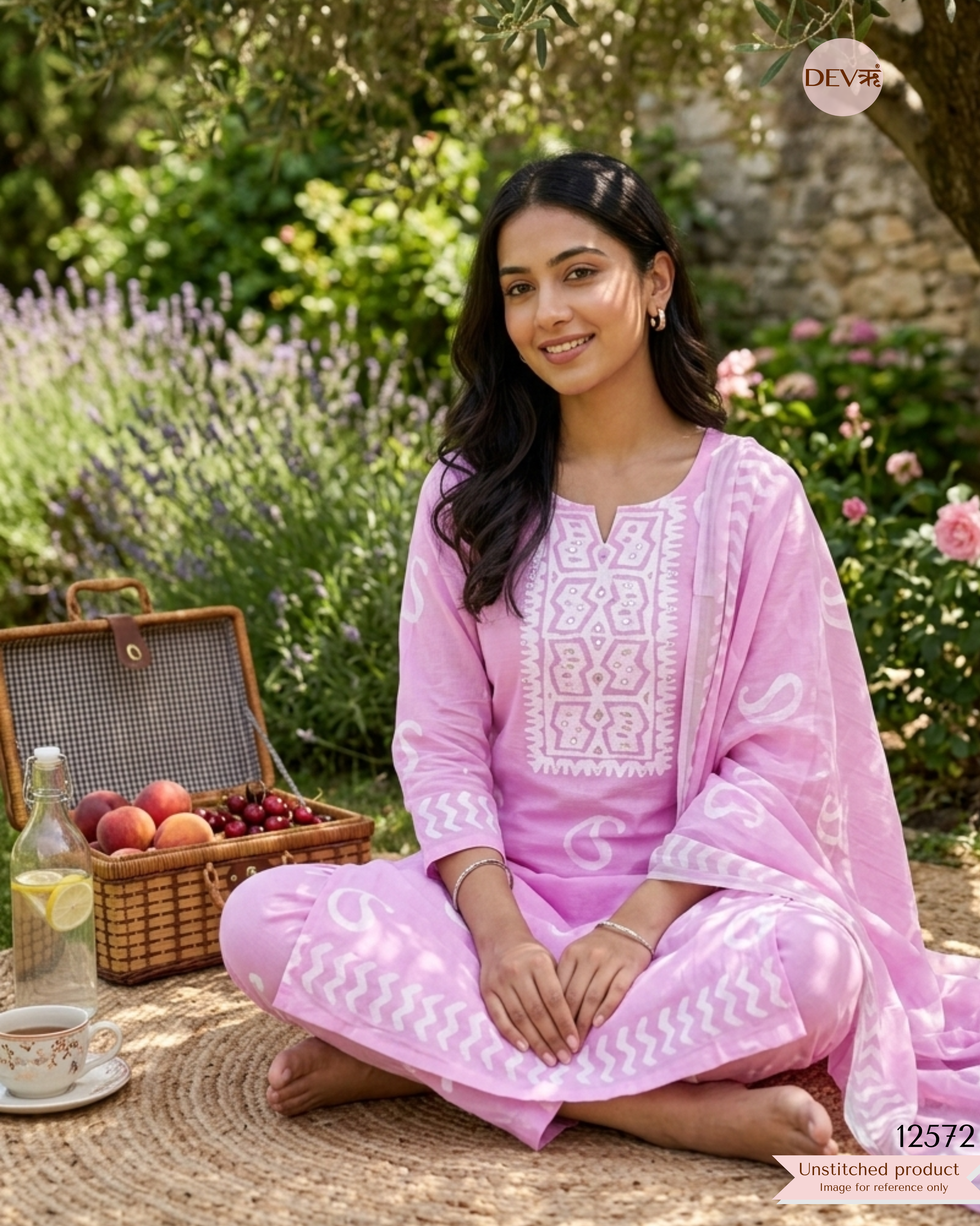 Lavender Cotton Printed Unstitched 3-Piece Suit (Devri – D.No 12572)