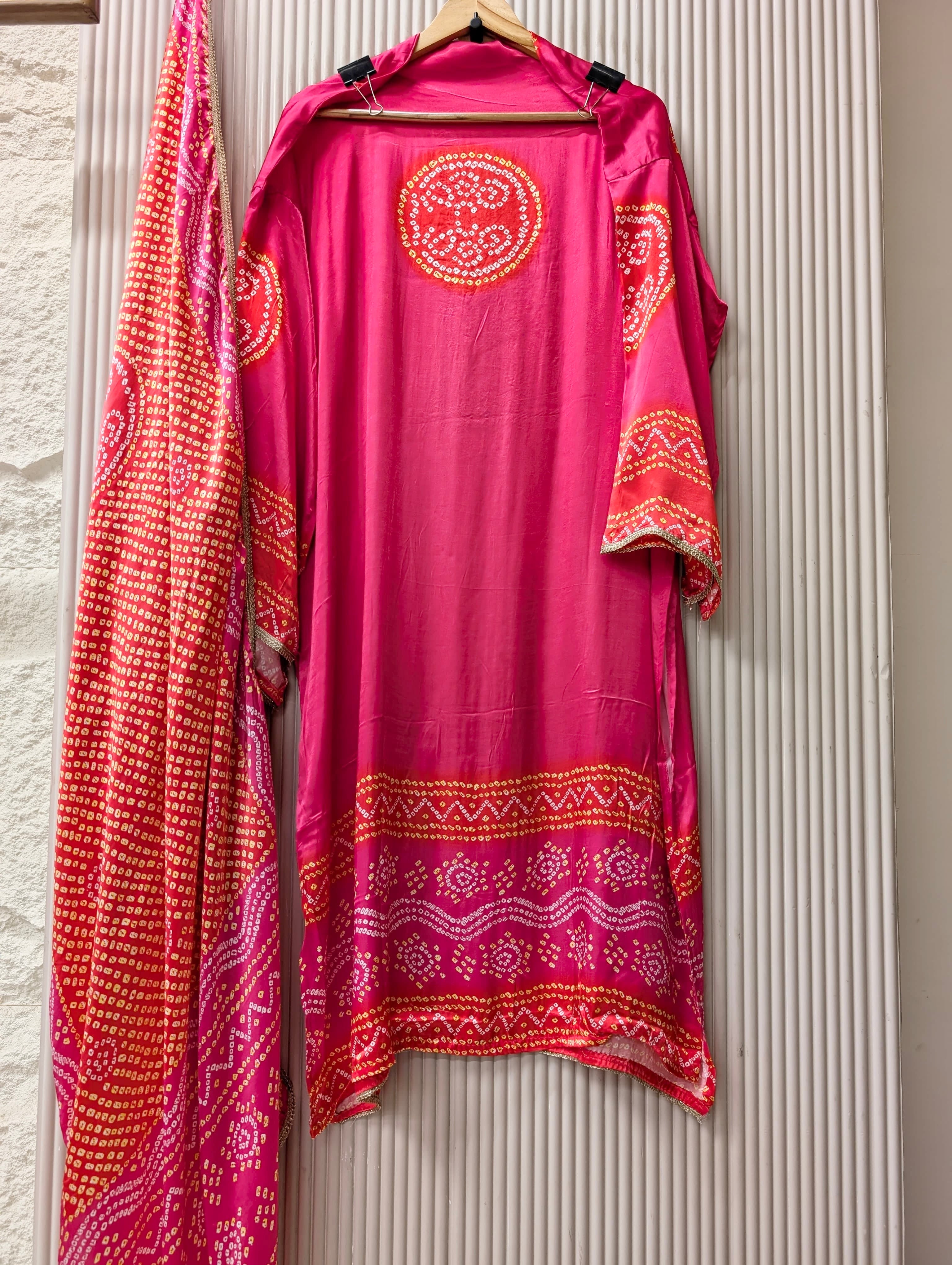 Pink Gajji Silk Printed Unstitched 3-Piece Suit (Devri – D.No 13727)