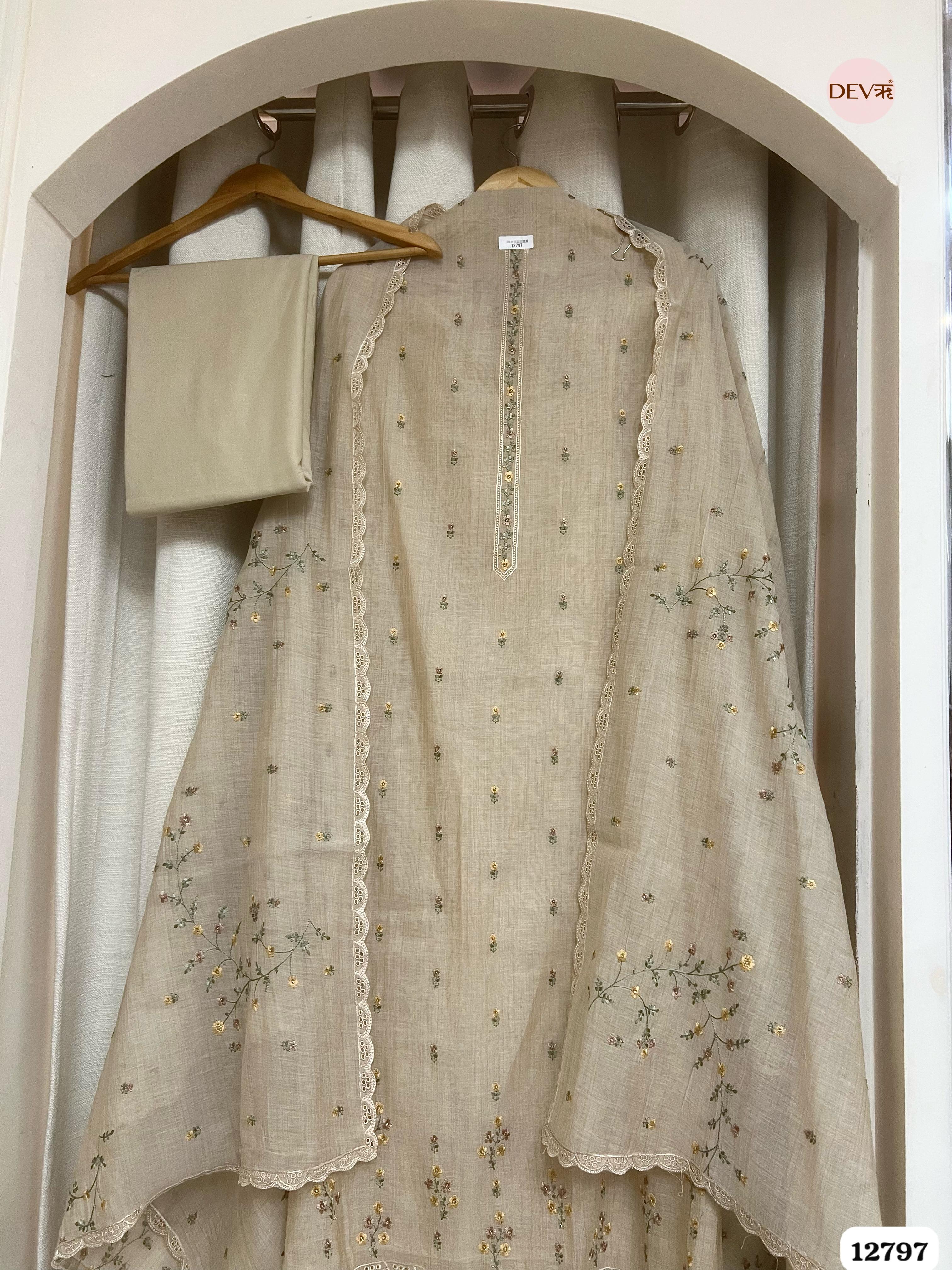 Beige Mul Chanderi Embroidered Unstitched 3-Piece Suit (Devri – D.No 12797)