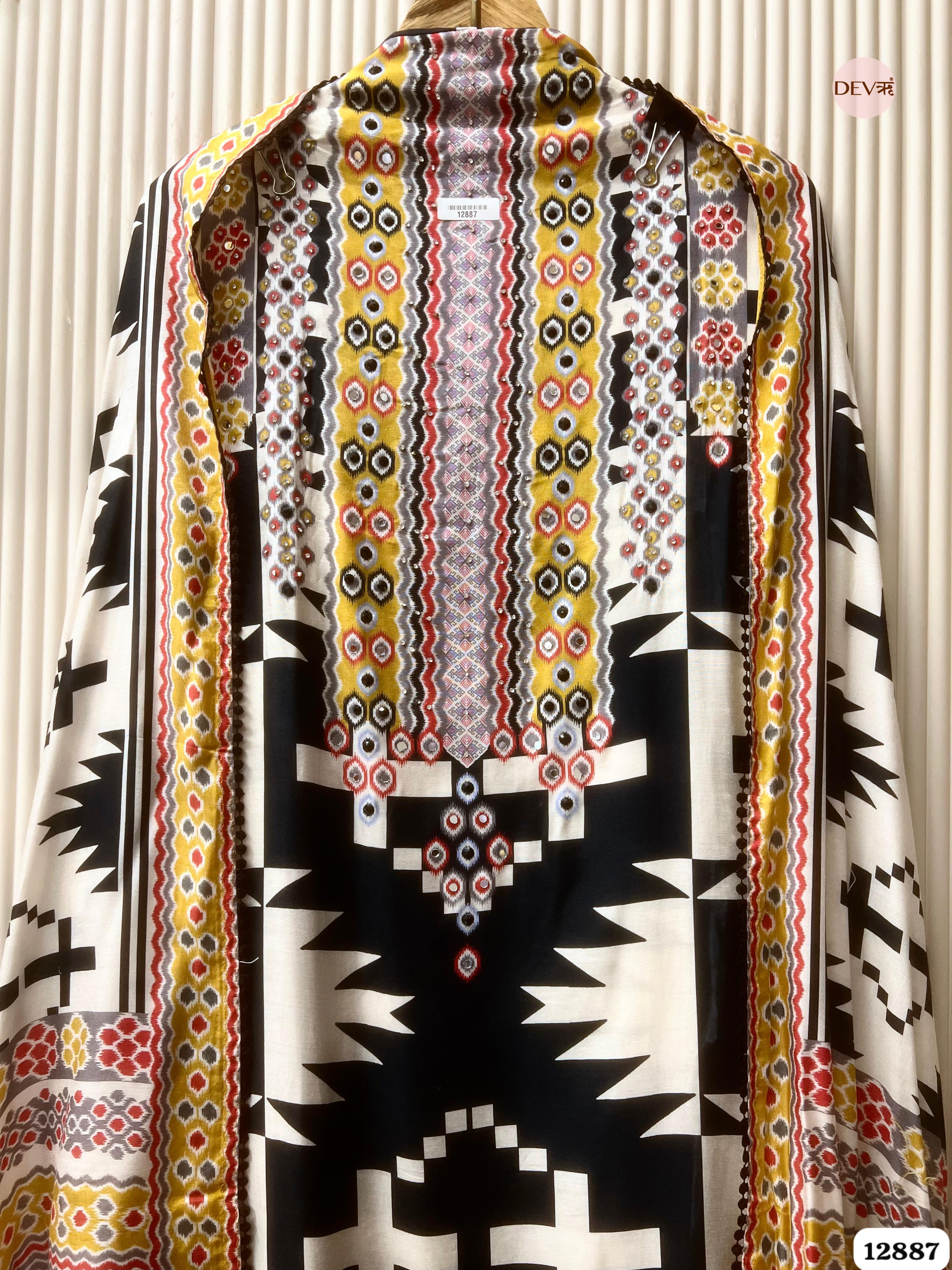 White Muslin Printed Unstitched 3-Piece Suit (Devri – D.No 12887)