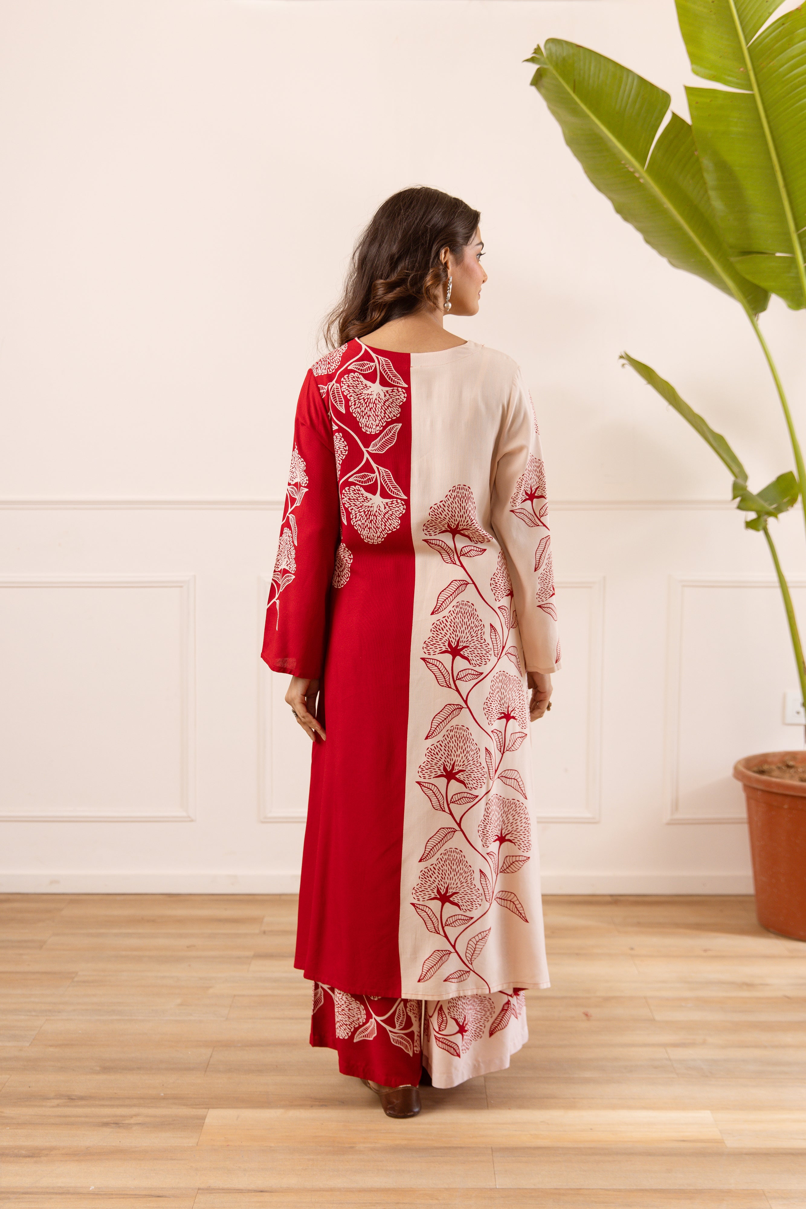 Gulnaar German Reyon Printed Cream 2-Piece Set (Devri – D.No 21036)