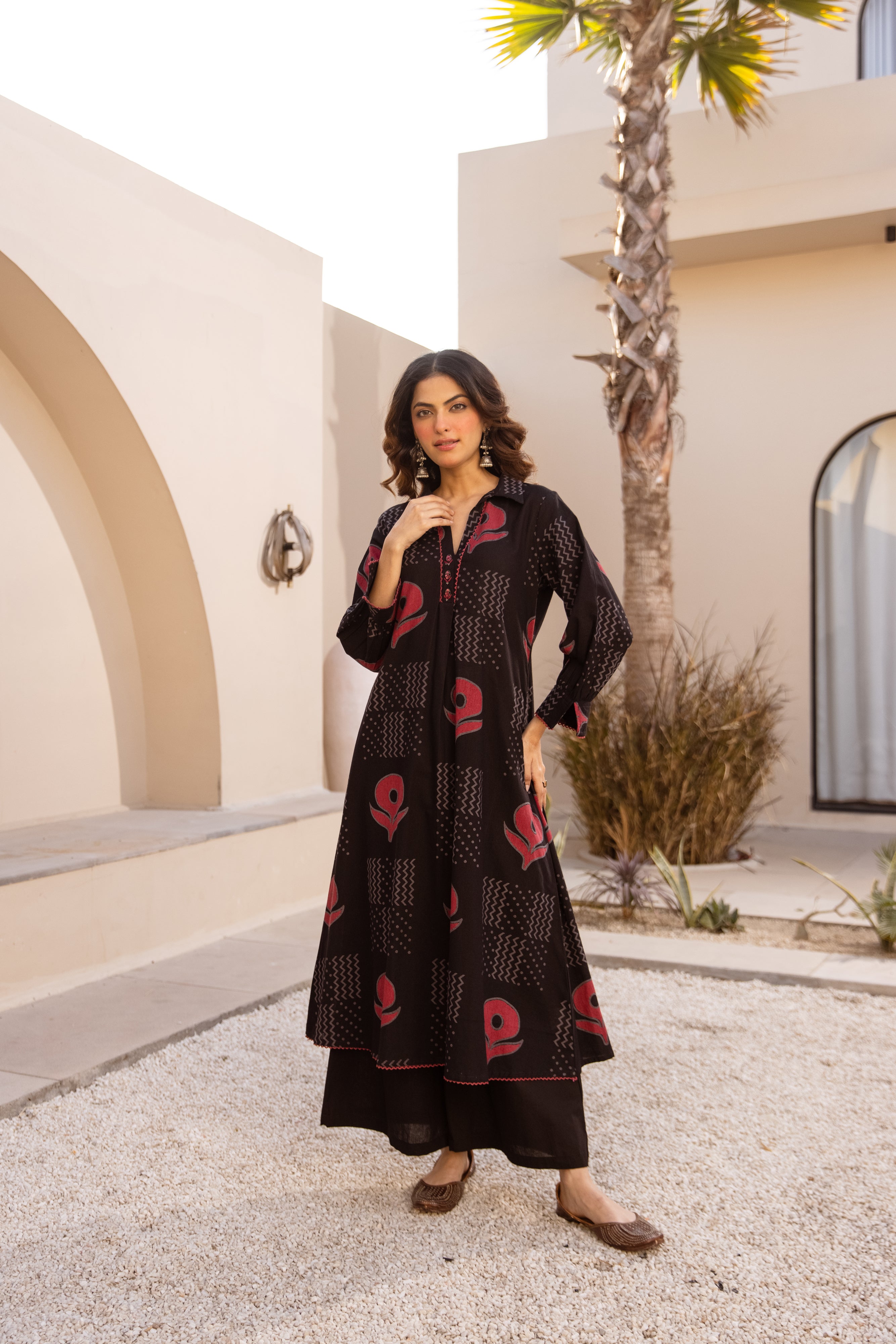 Inika Cotton Printed Ebony & Crimson 2-Piece Set (Devri – D.No 20095)