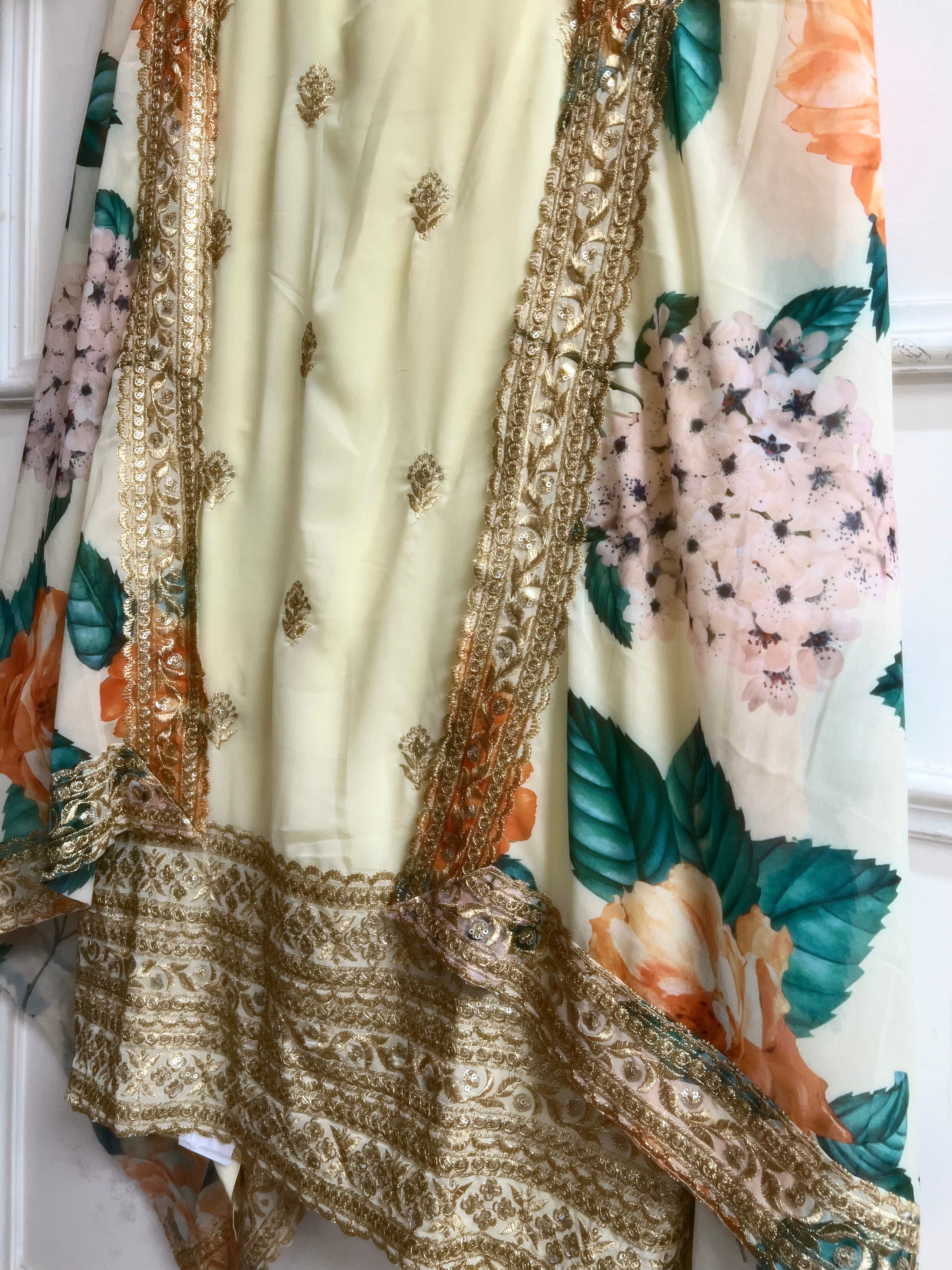 Yellow Silk Blend Printed Unstitched 3-Piece Suit (Devri – D.No 13401)