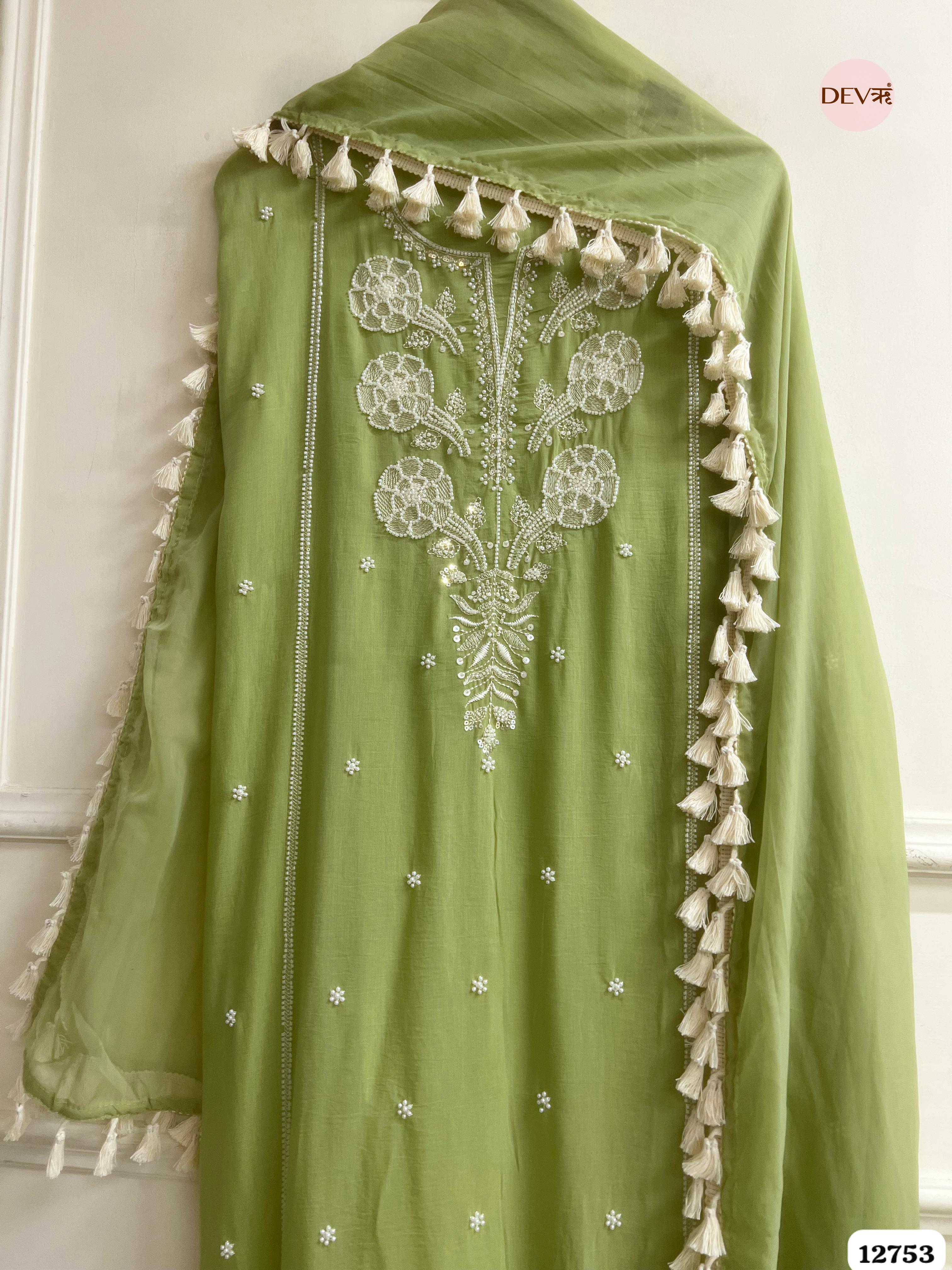 Mehendi Green Mul Cotton Embroidered Unstitched 3-Piece Suit (Devri – D.No 12753)