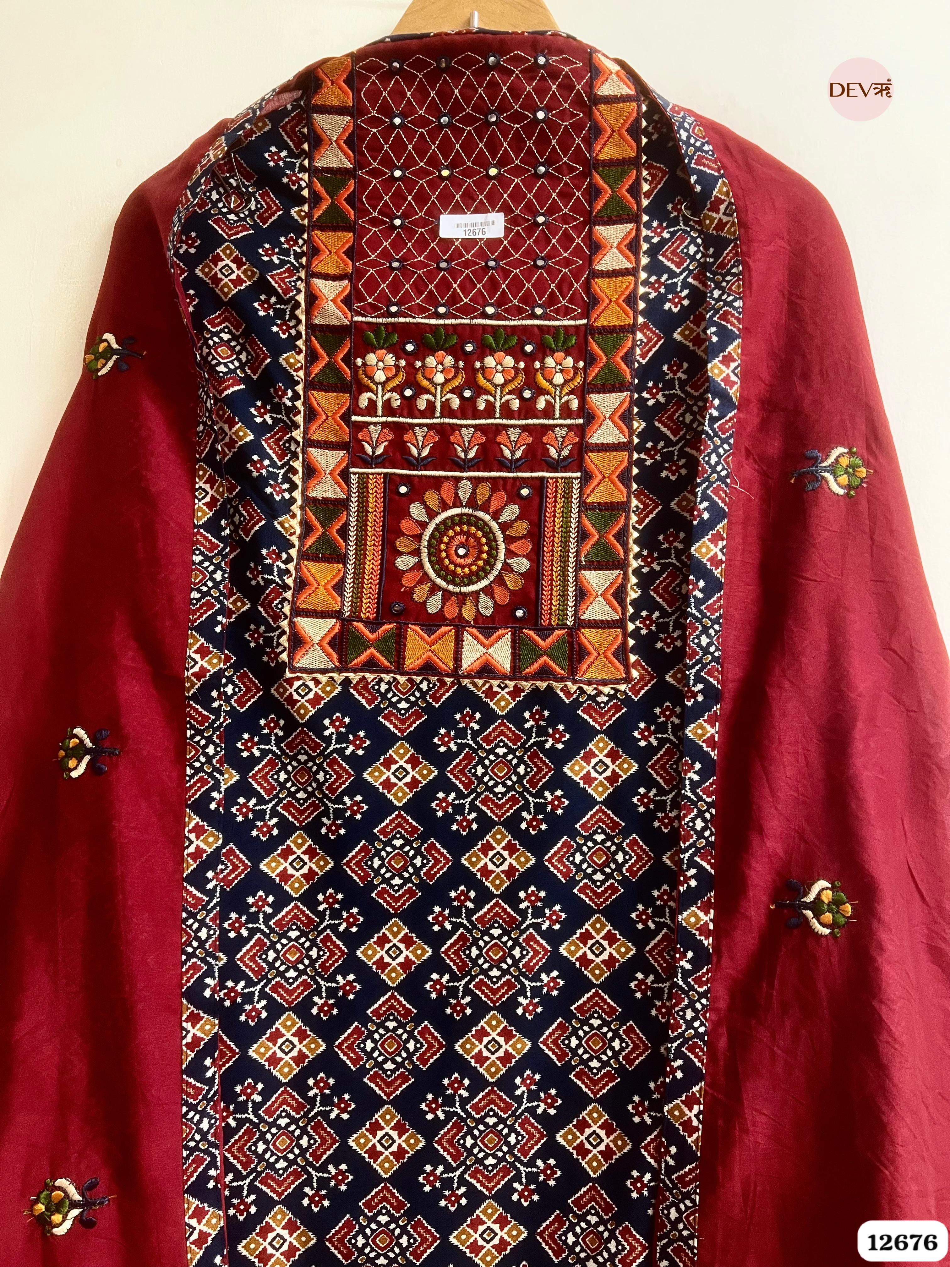 Navy and Maroon Modal Silk Printed Unstitched 3-Piece Suit (Devri – D.No 12676)