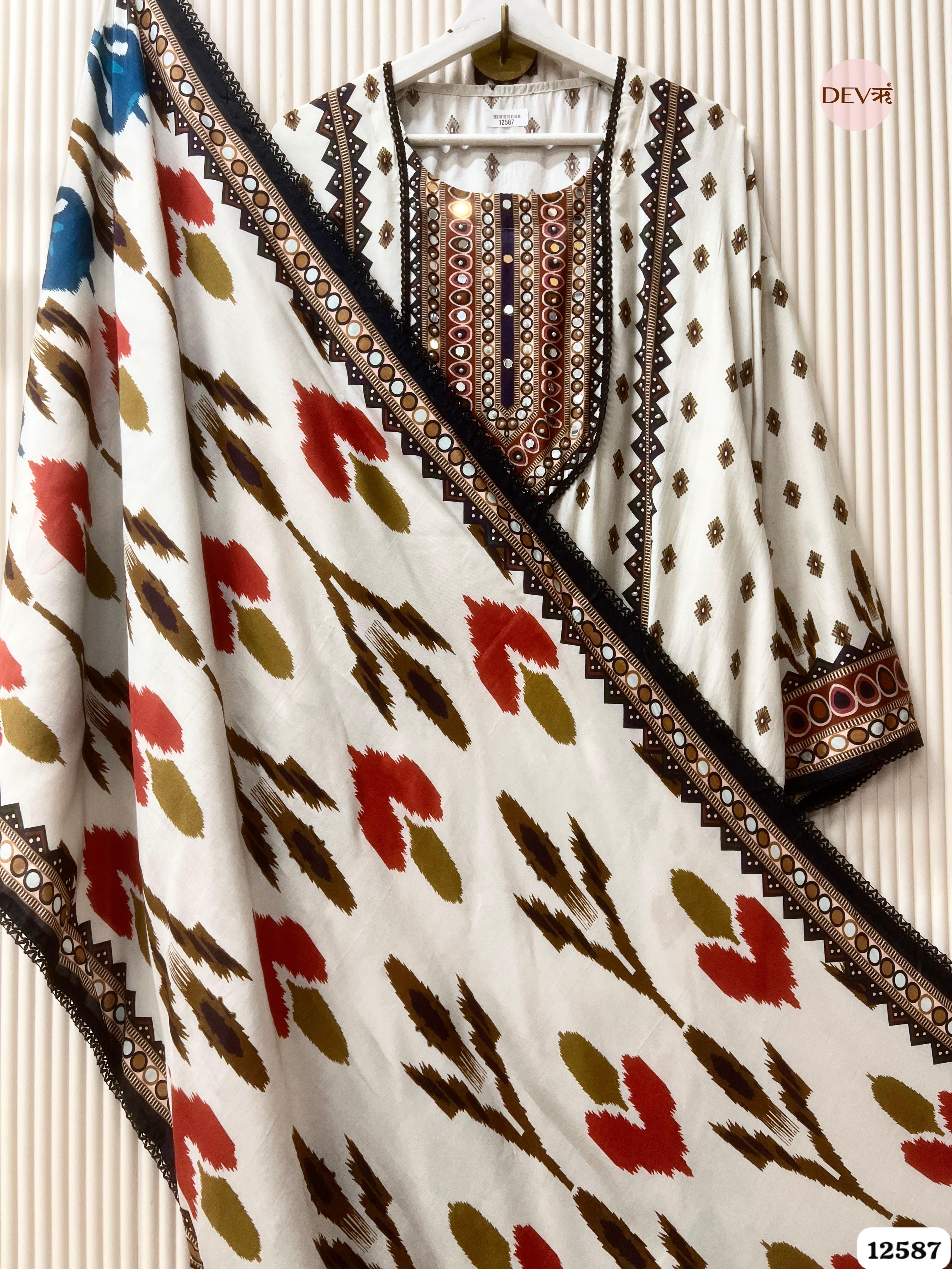 White Muslin Printed Unstitched 3-Piece Suit (Devri – D.No 12587)