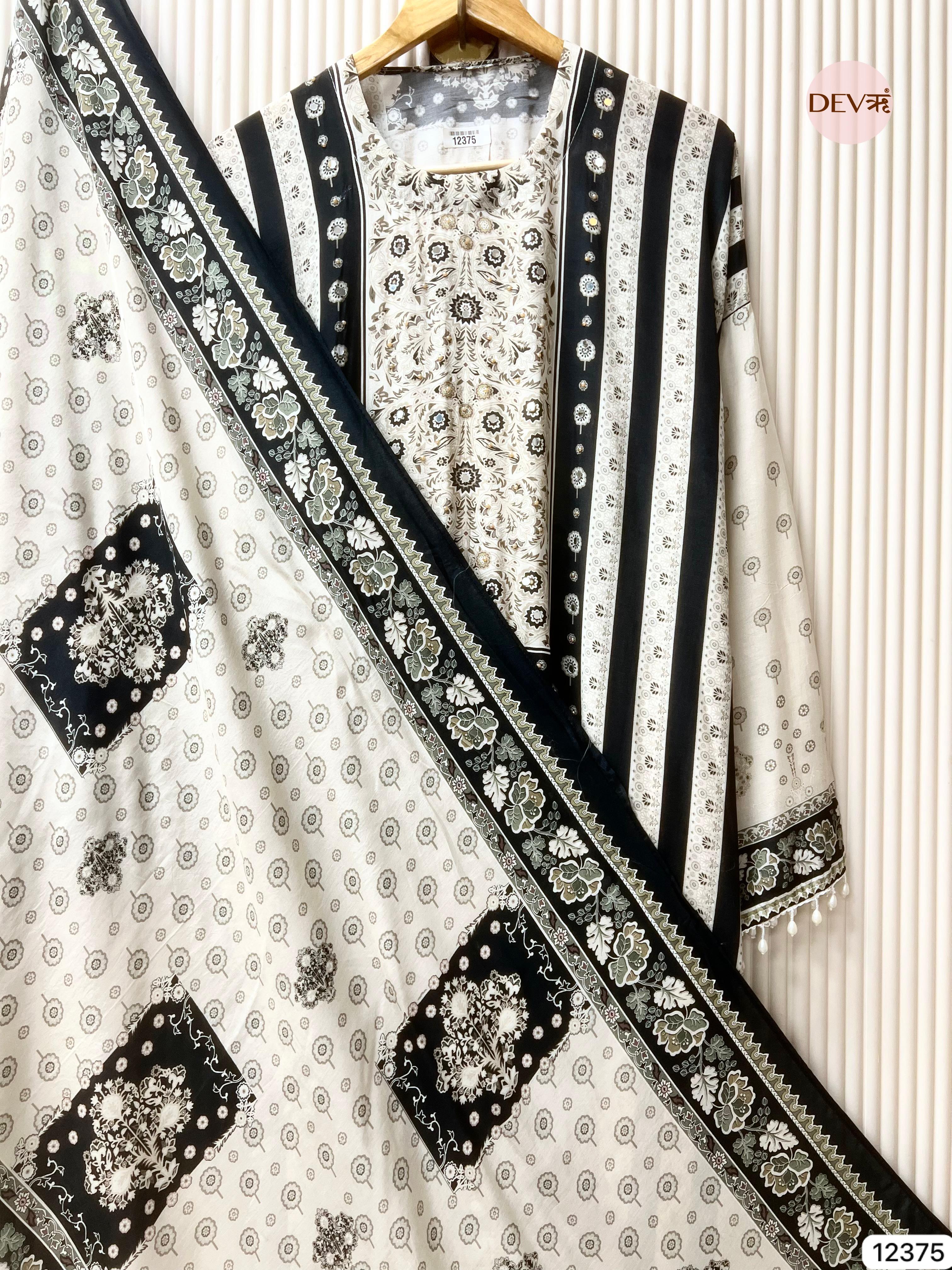 Black Muslin Printed Unstitched 3-Piece Suit (Devri – D.No 12375)