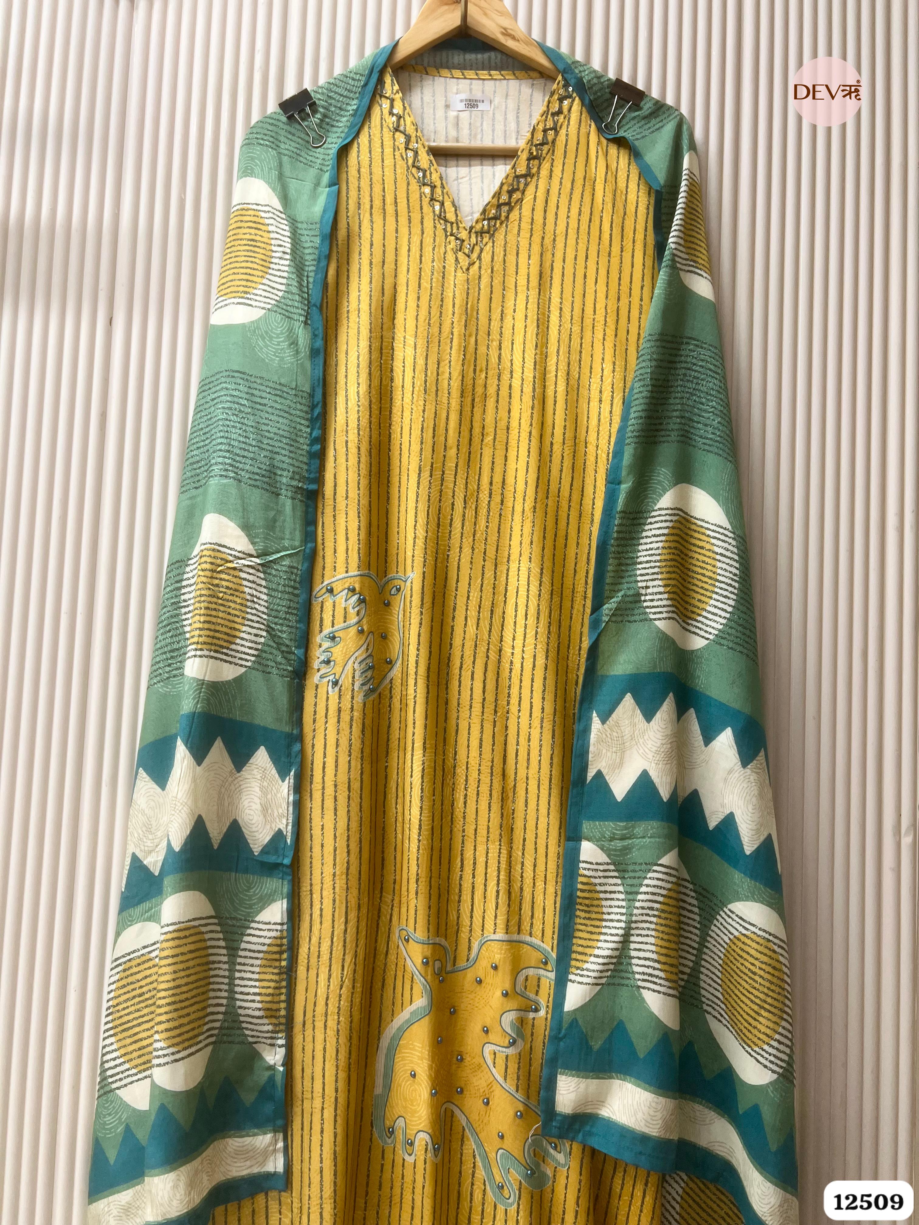 Mustard Muslin Printed Unstitched 3-Piece Suit (Devri – D.No 12509)