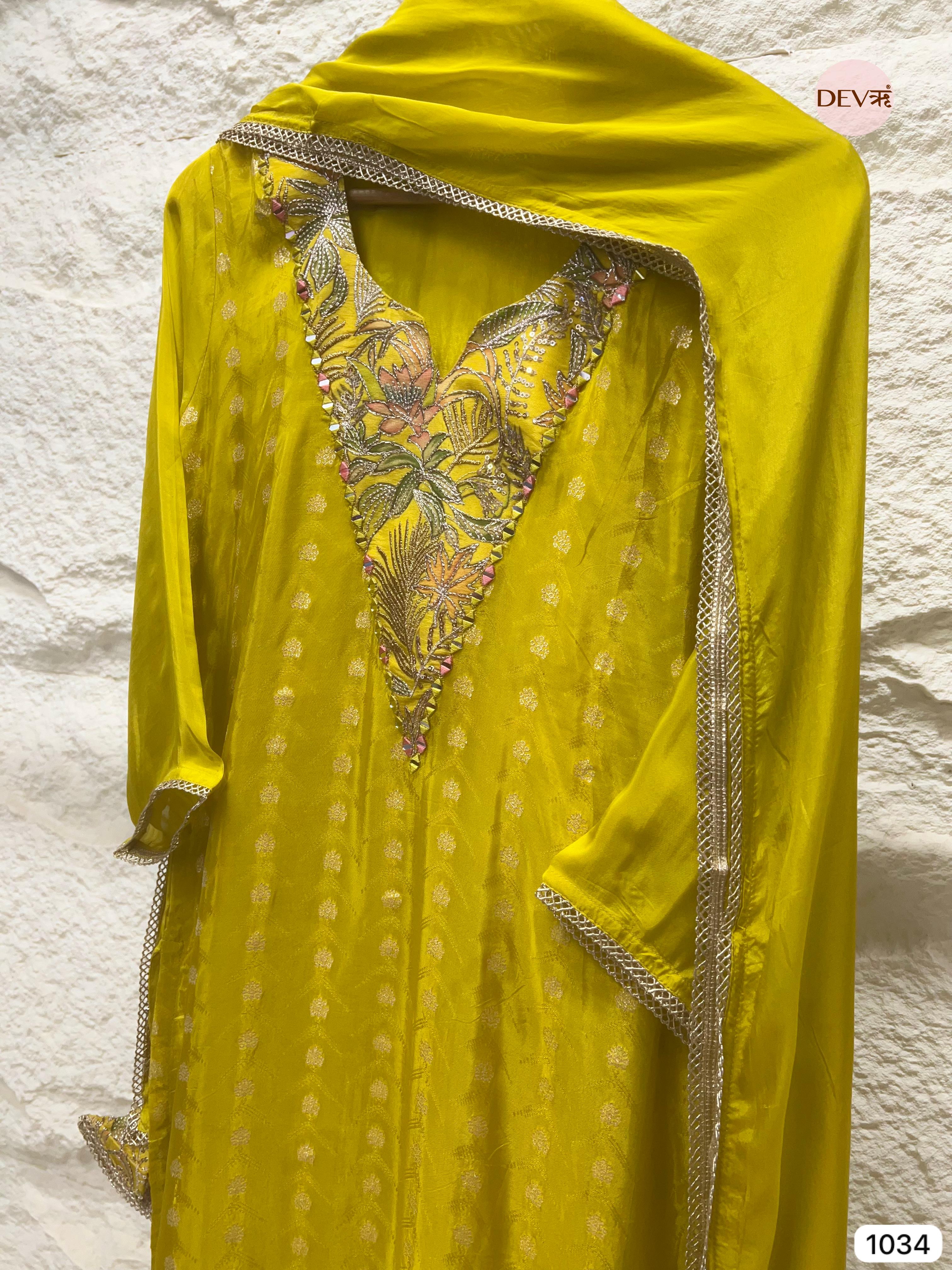 Sun Glow Chinon Silk 3-Piece Set {1034}