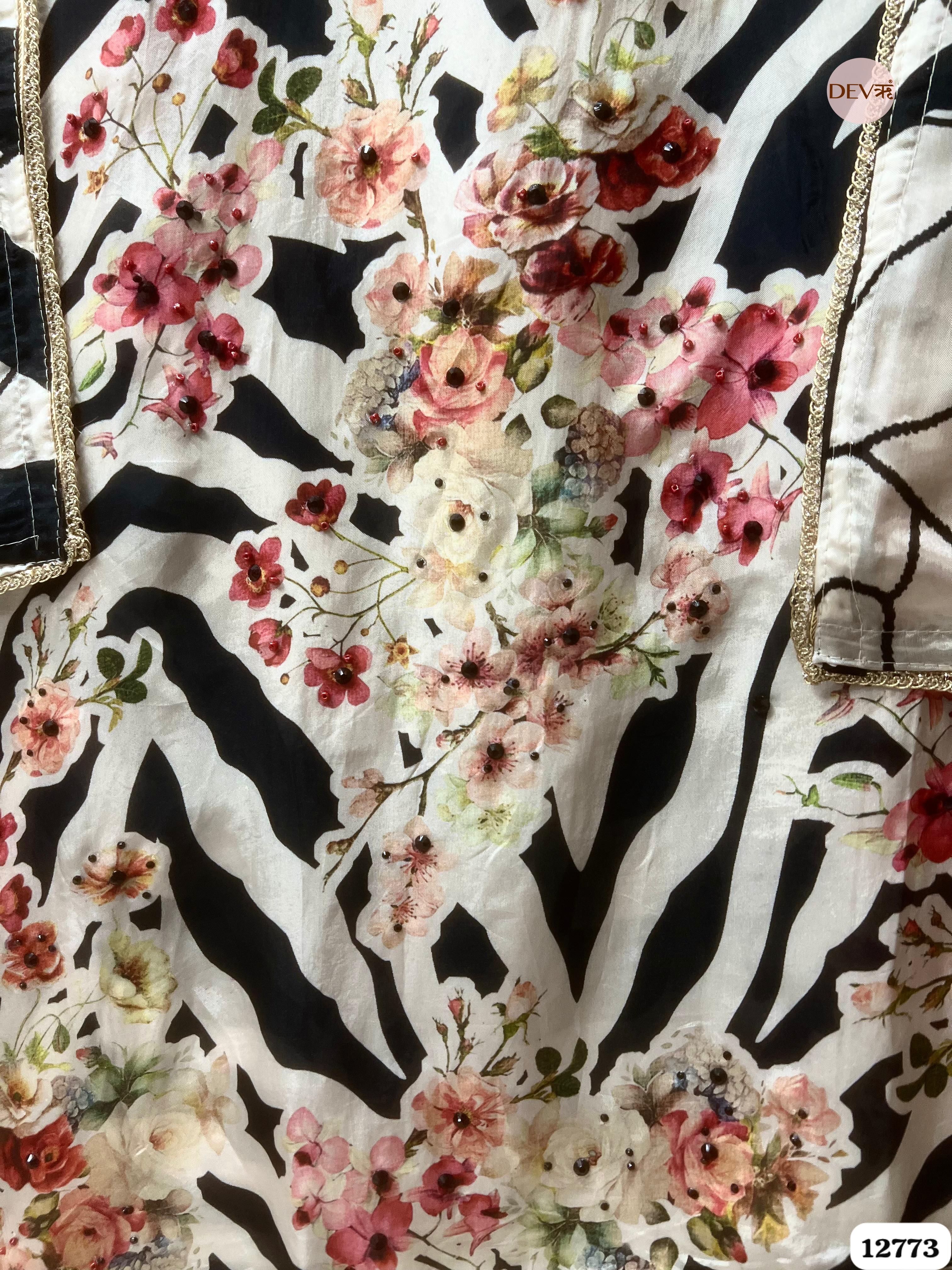 Black & White Organza Silk Printed Unstitched 3-Piece Suit (Devri – D.No 12773)