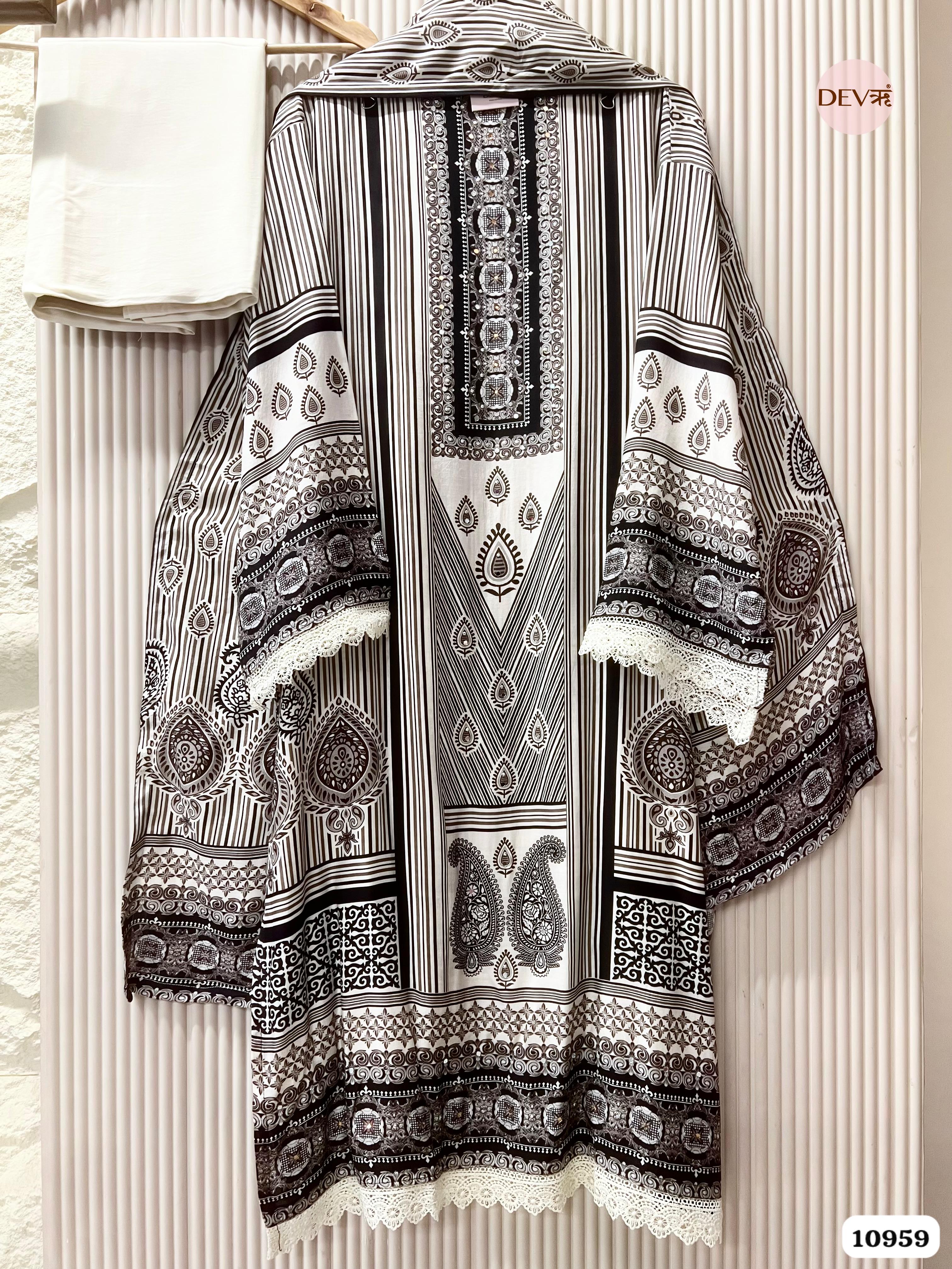 Black & Ivory Muslin Printed Unstitched 3-Piece Suit (Devri – D.No. 10959)