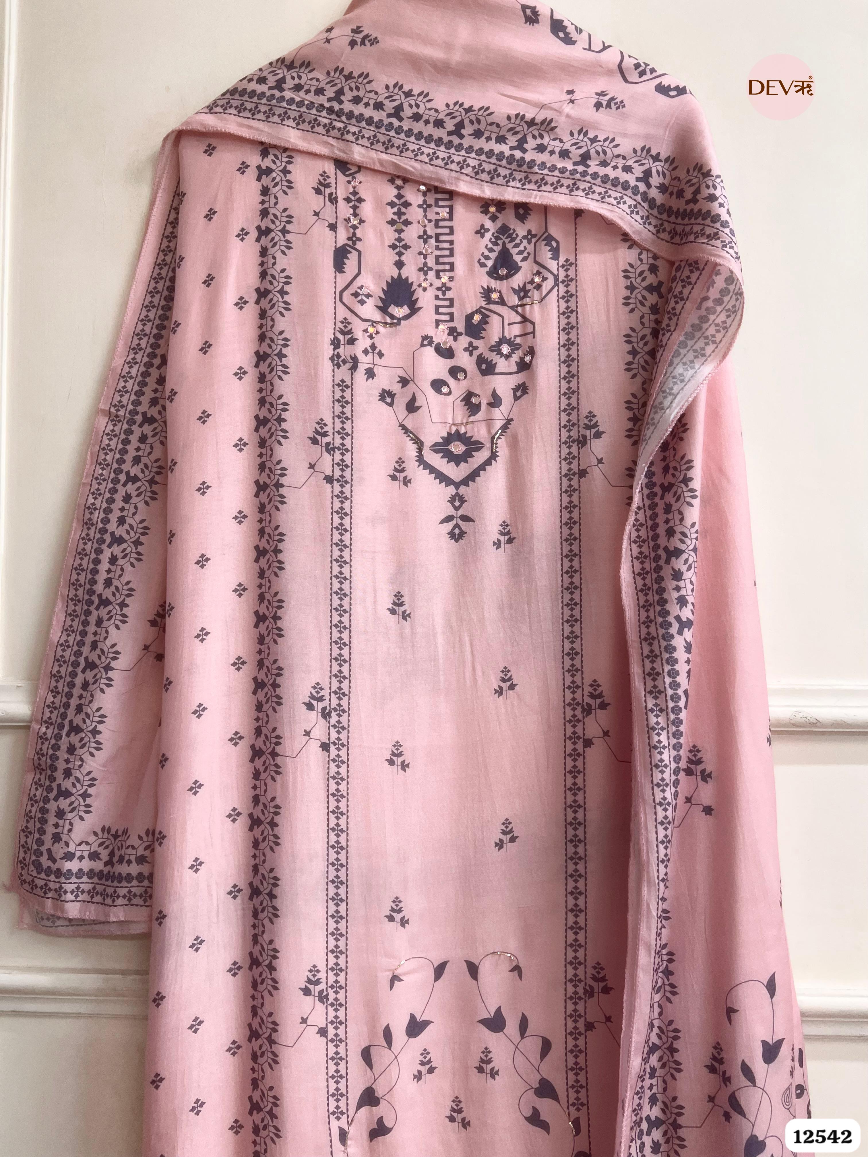 Pink Muslin Printed Unstitched 3-Piece Suit (Devri – D.No 12542)