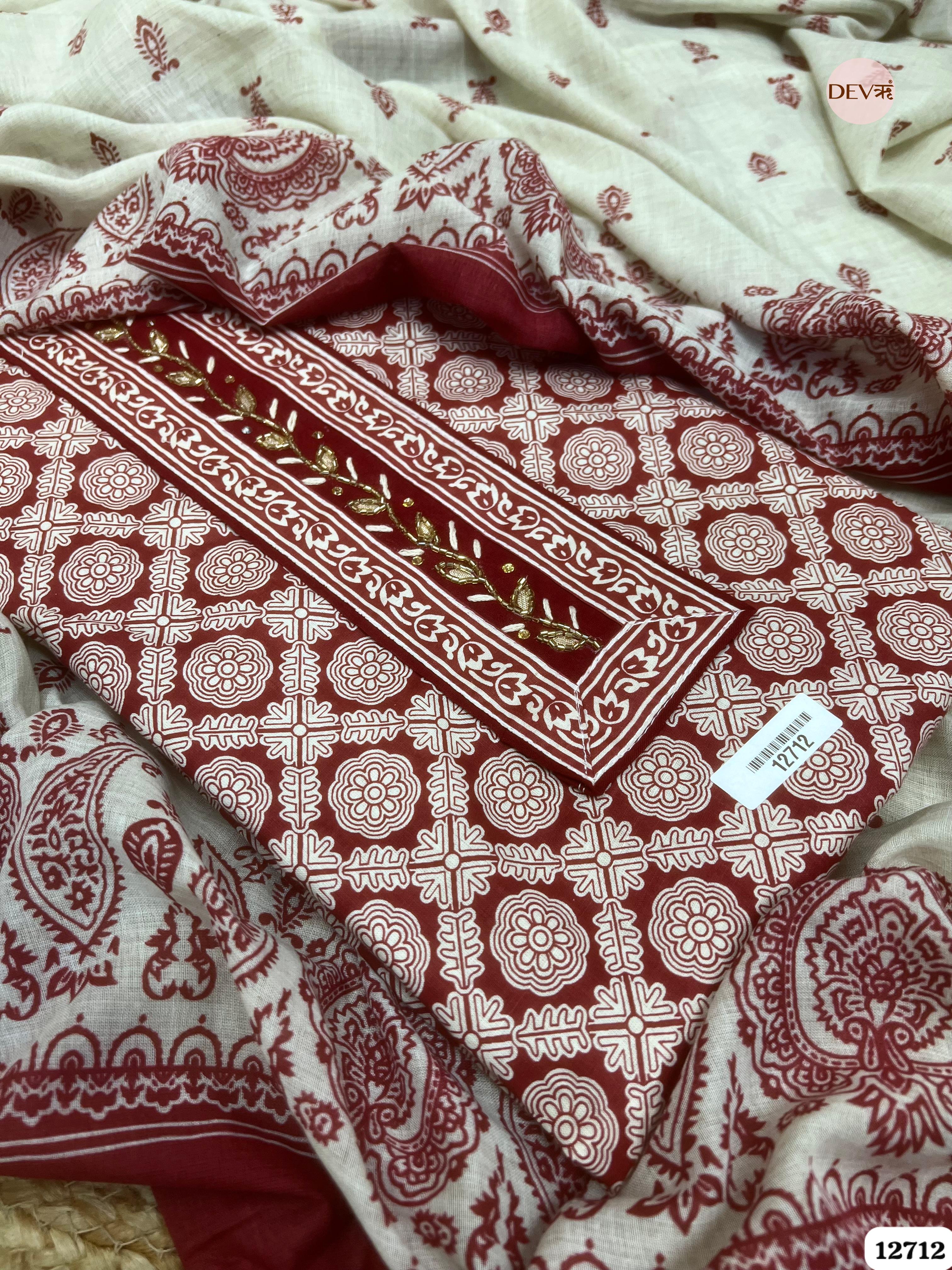Maroon Cotton Printed Unstitched 3-Piece Suit (Devri – D.No 12712)