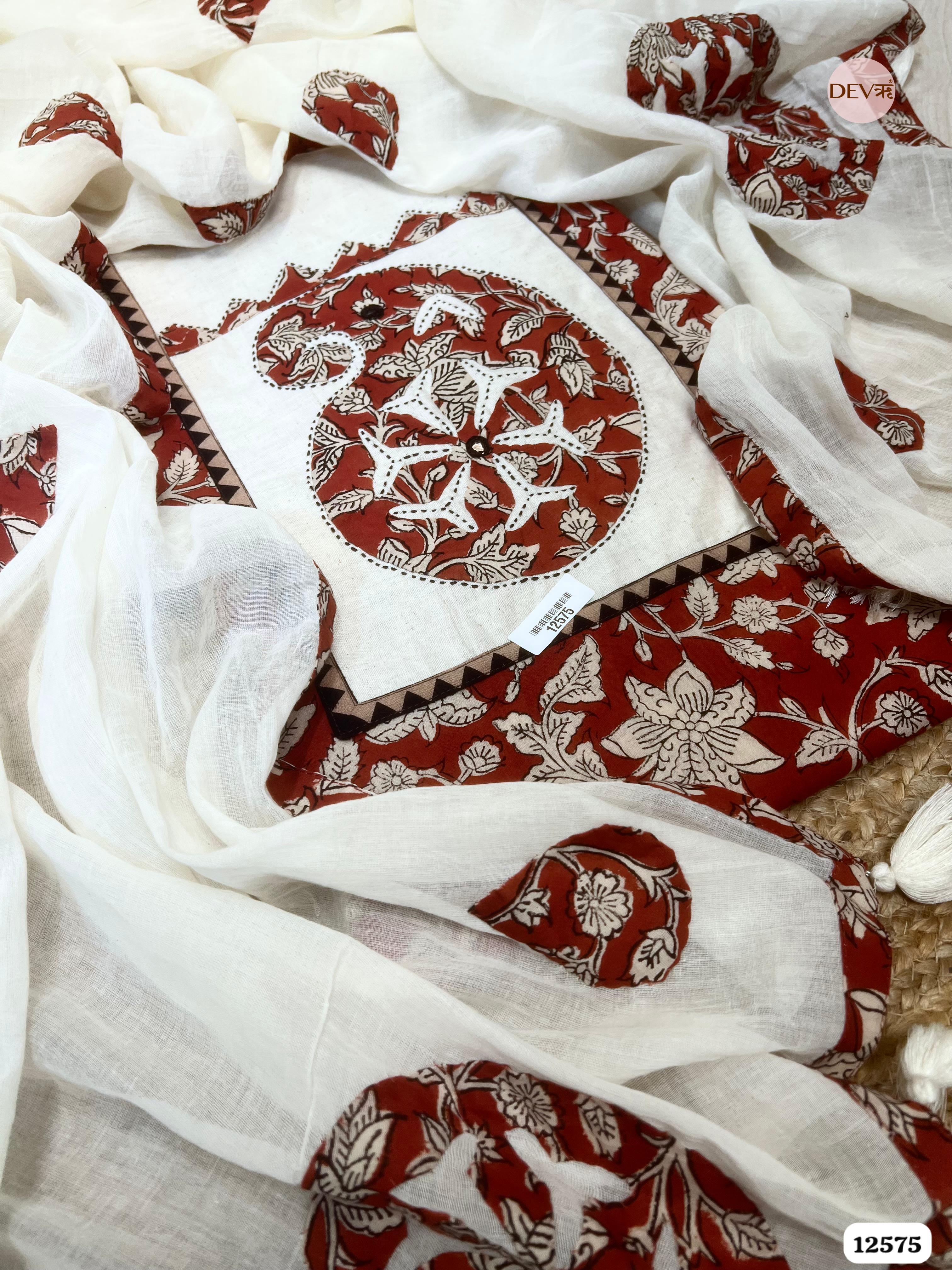 Maroon Cotton Floral Print Unstitched 3-Piece Suit (Devri – D.No 12575)